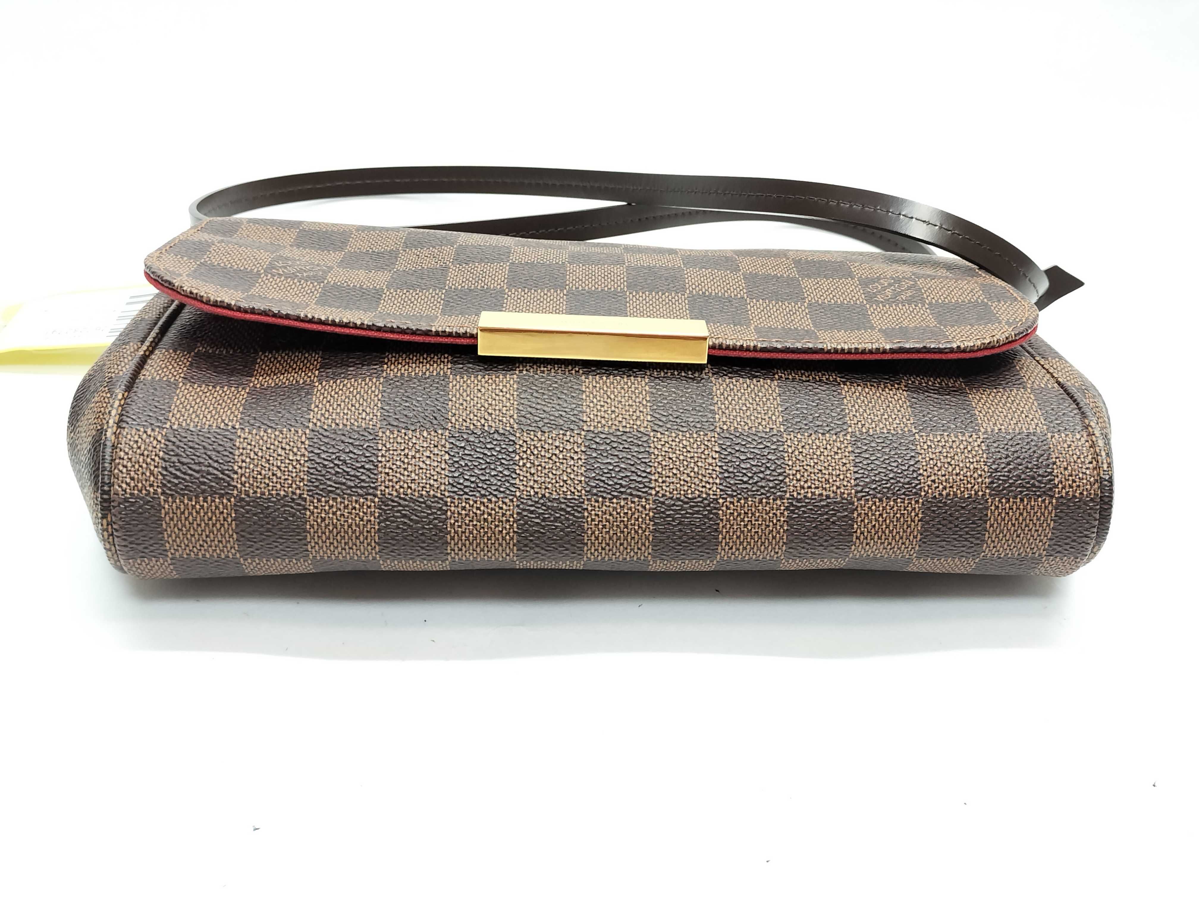 Damier N41129 Favorite MM Shoulder Bag — view 4