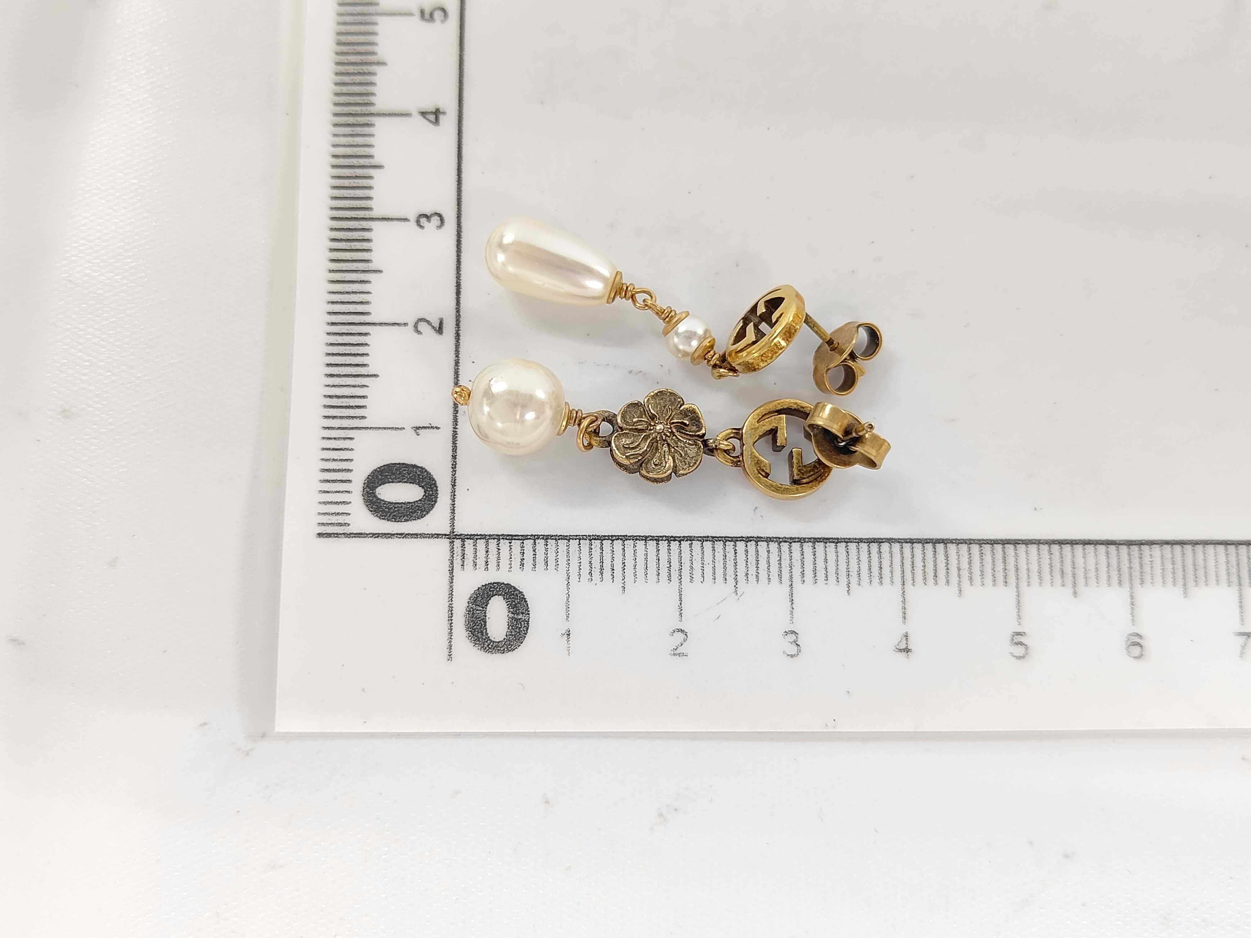 GP Hardware Faux Pearl Floral Earrings — view 9
