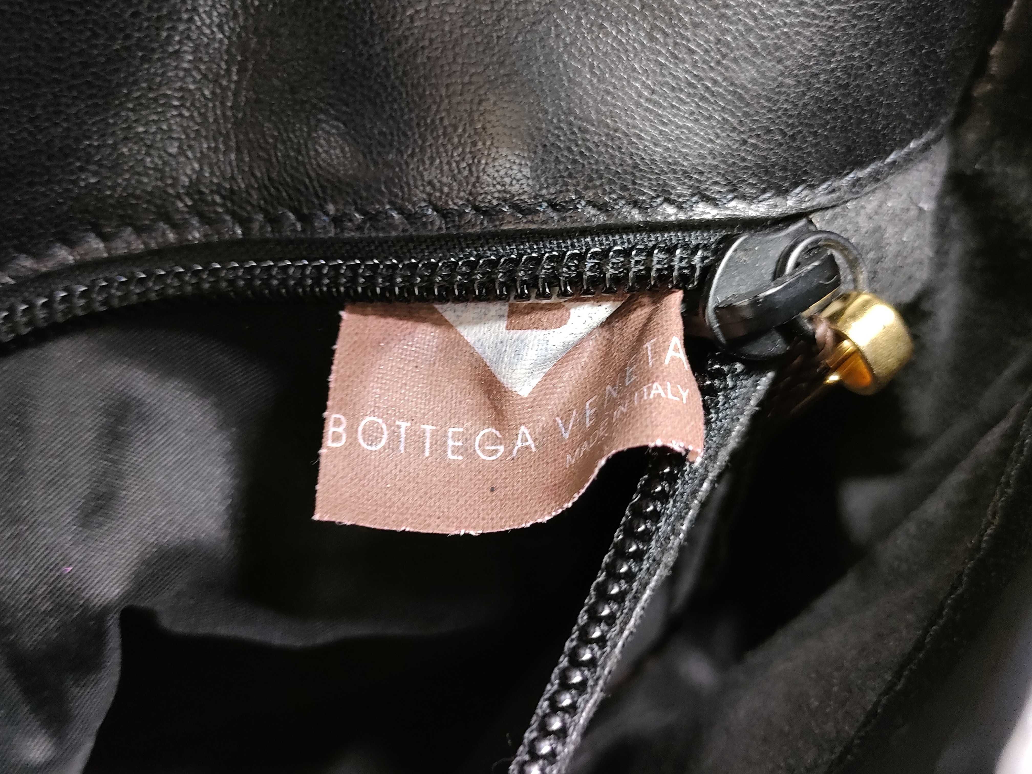 Intrecciato Shoulder Bag — view 12