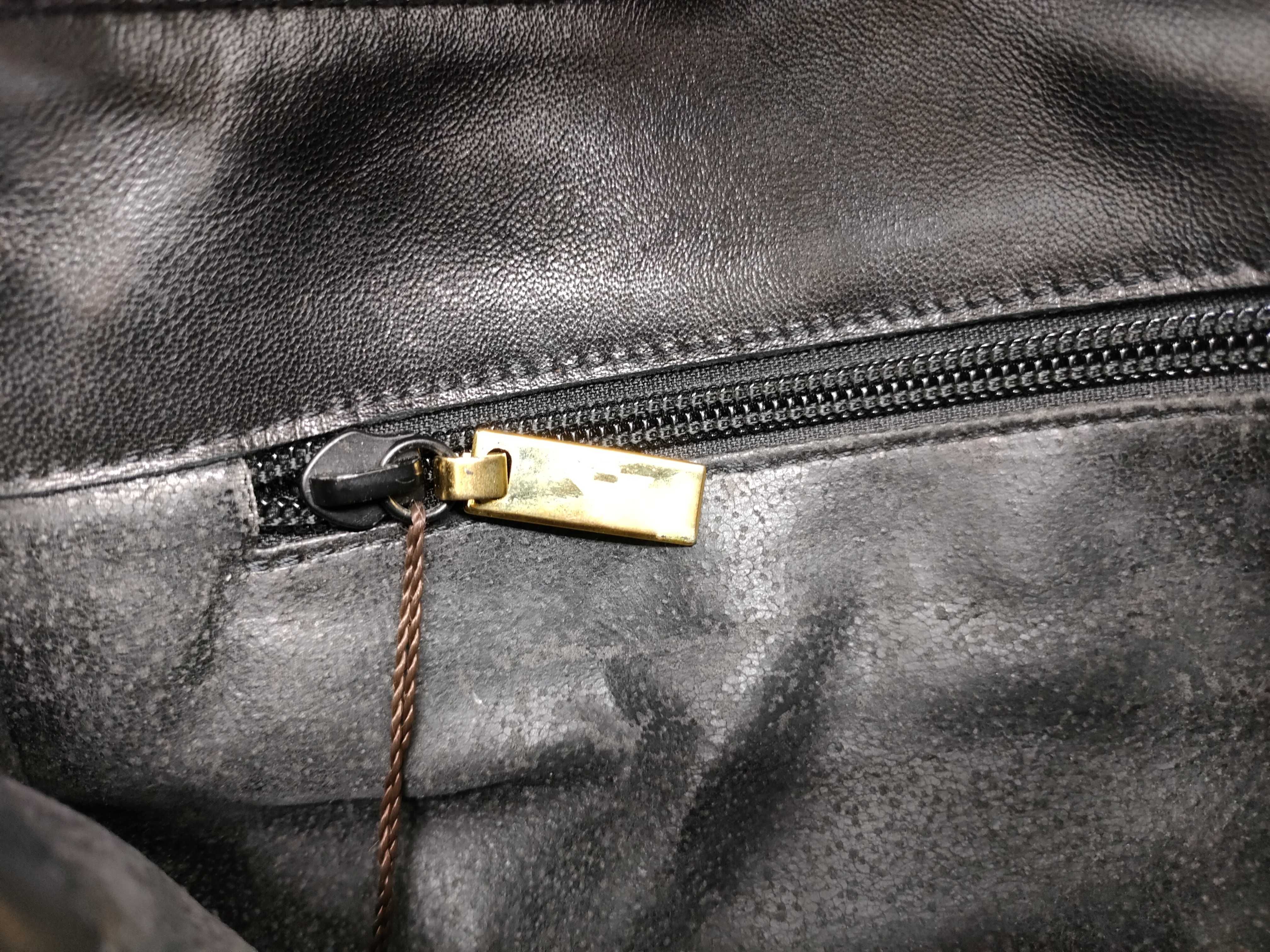 Intrecciato Shoulder Bag — view 13