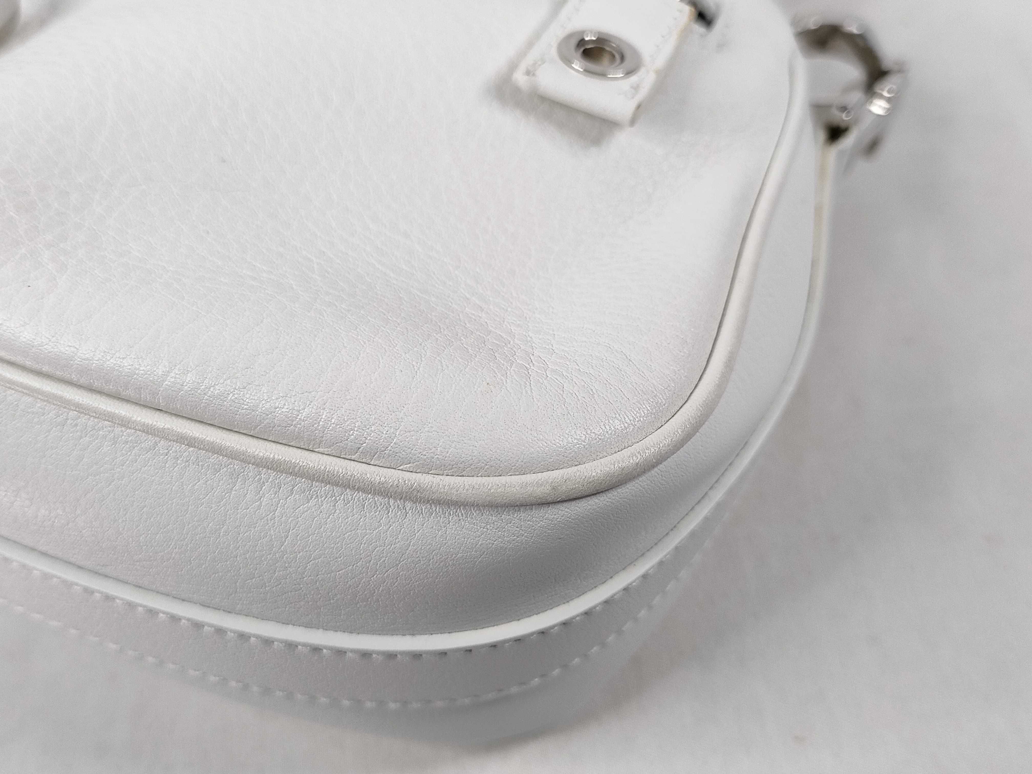 Leather Shoulder Bag White Shoulder Bag — view 6