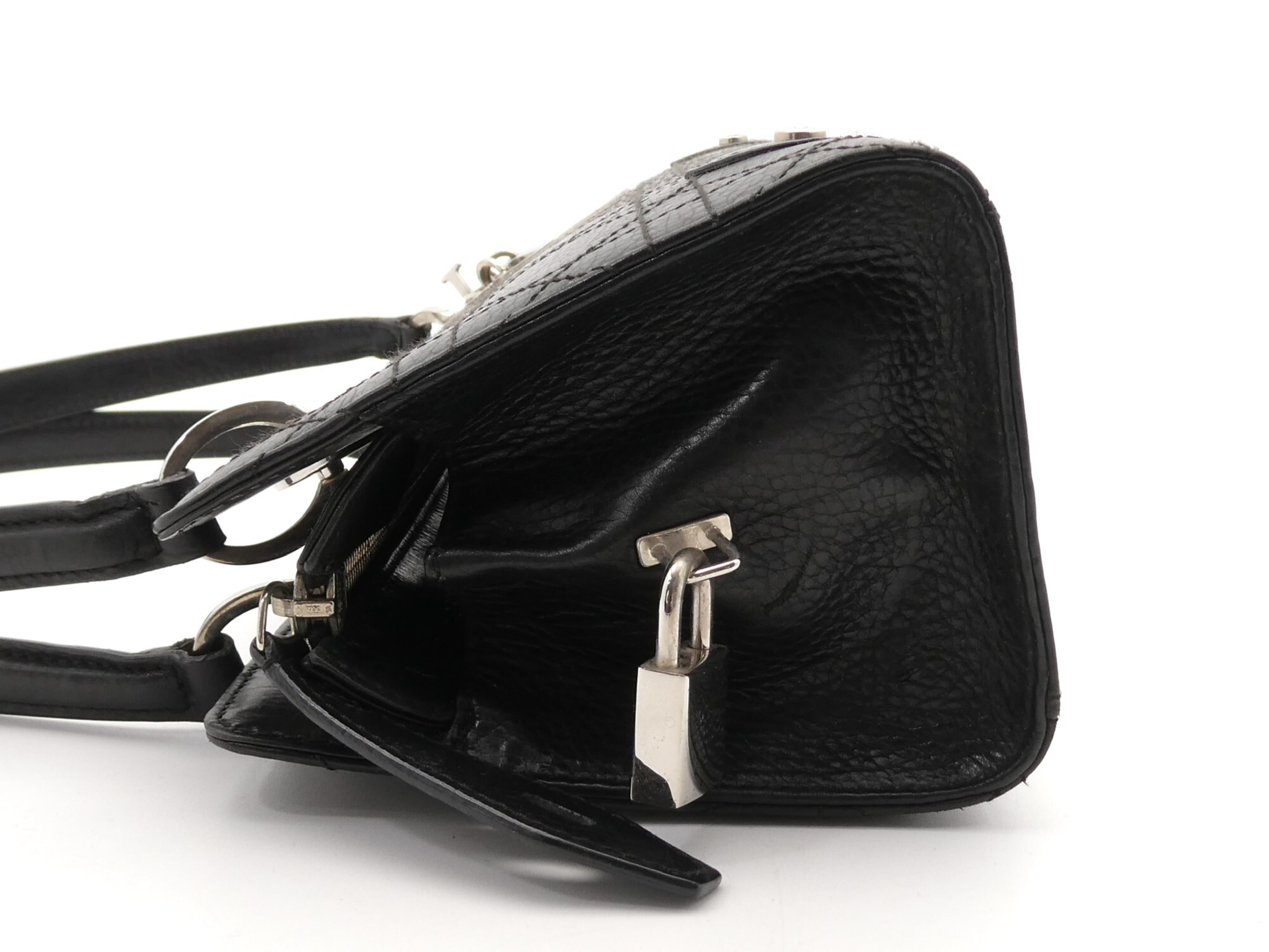 Lady Dior Cannage Leather Shoulder Bag — view 3