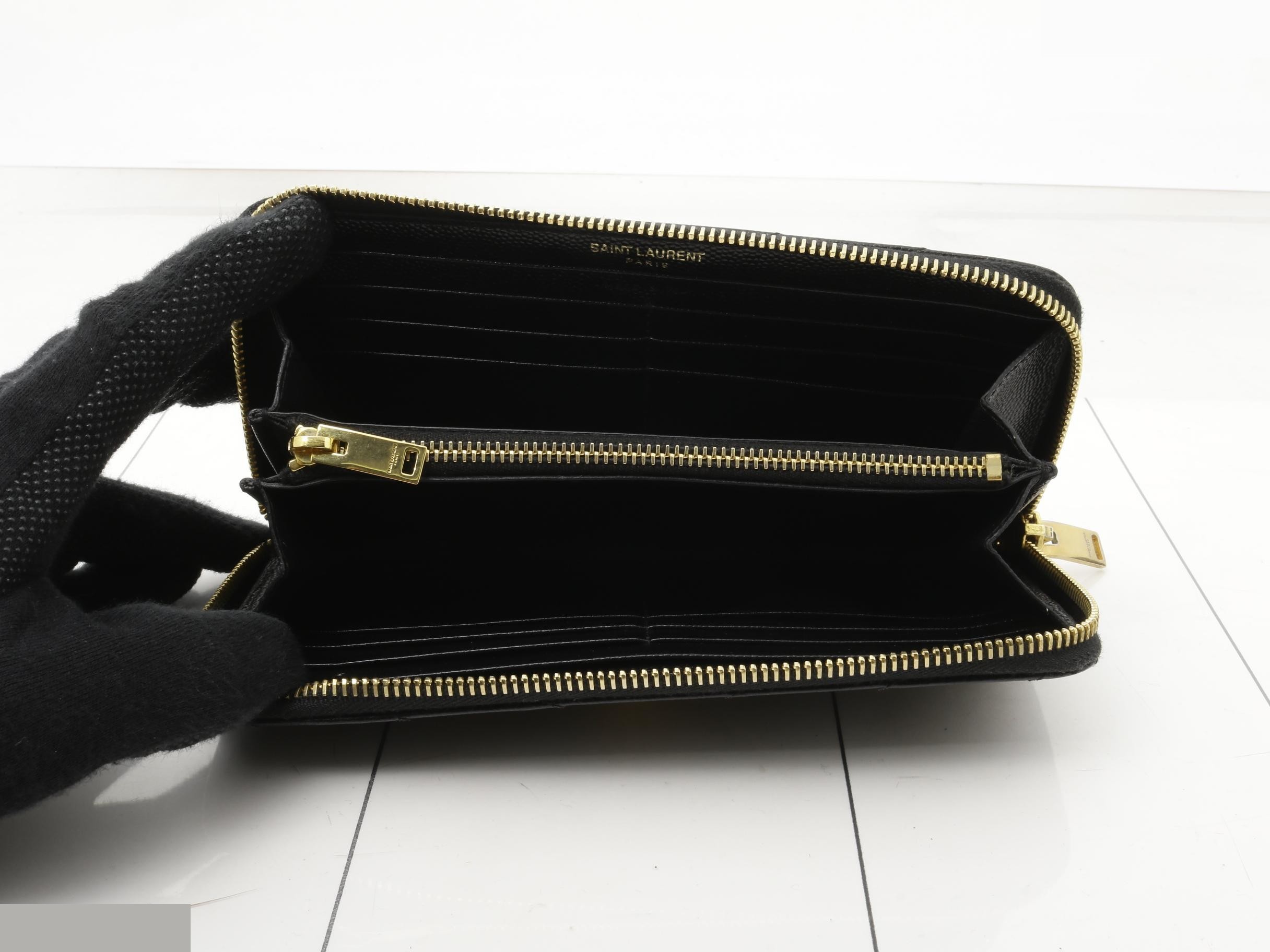 Cassandra Zippy Wallet, Leather, Black, 19 x 10 x 3 cm — view 4