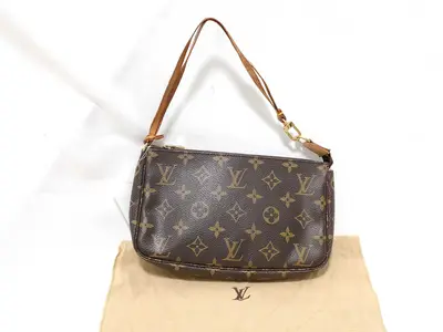 Monogram Accessoires (handle peeling) pouch