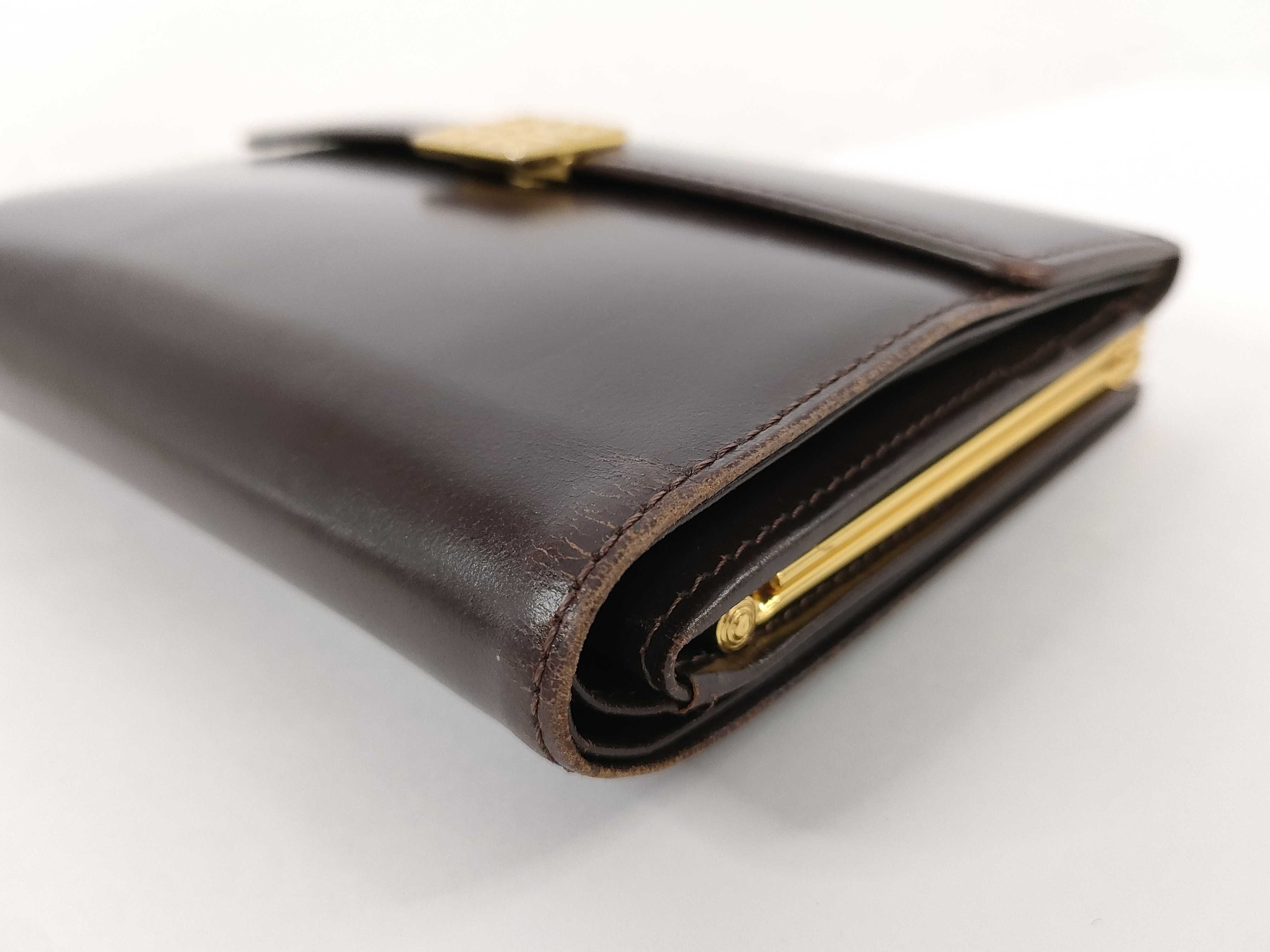 wallet — view 3