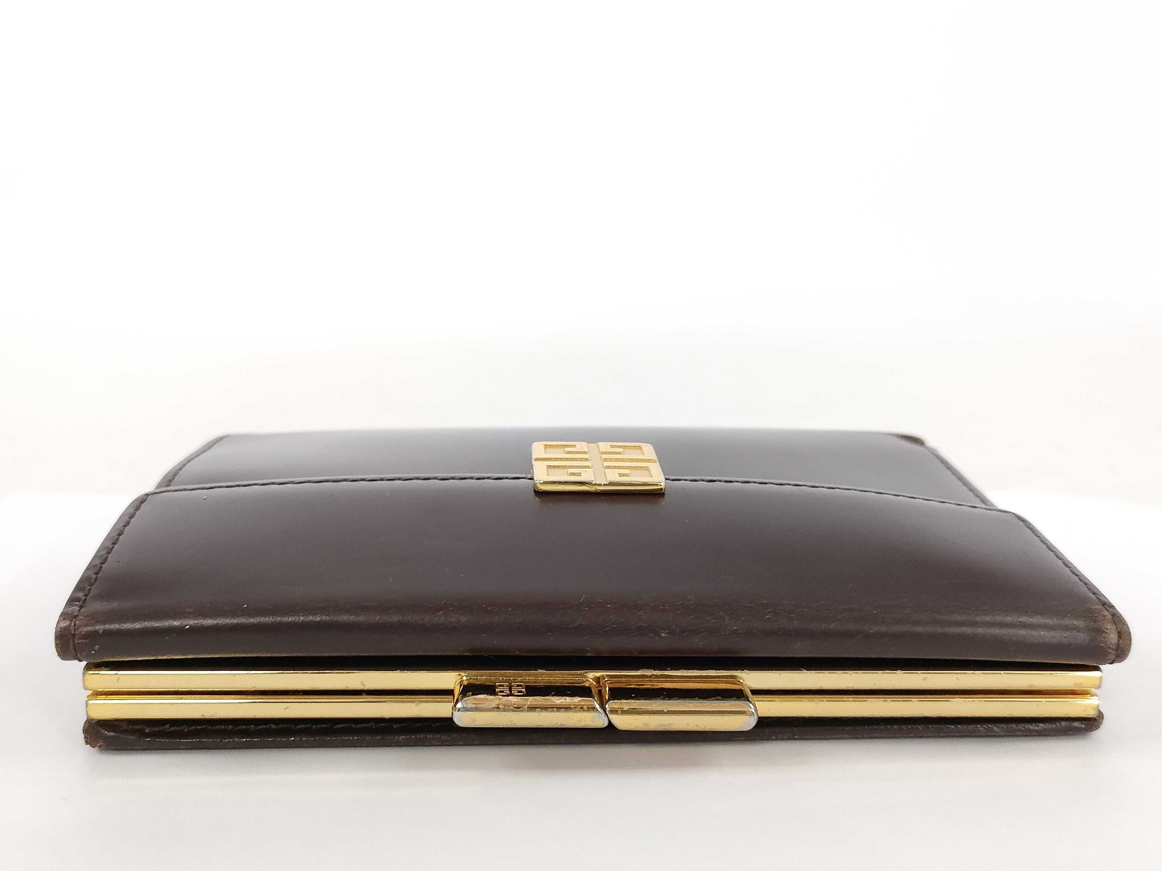 wallet — view 5