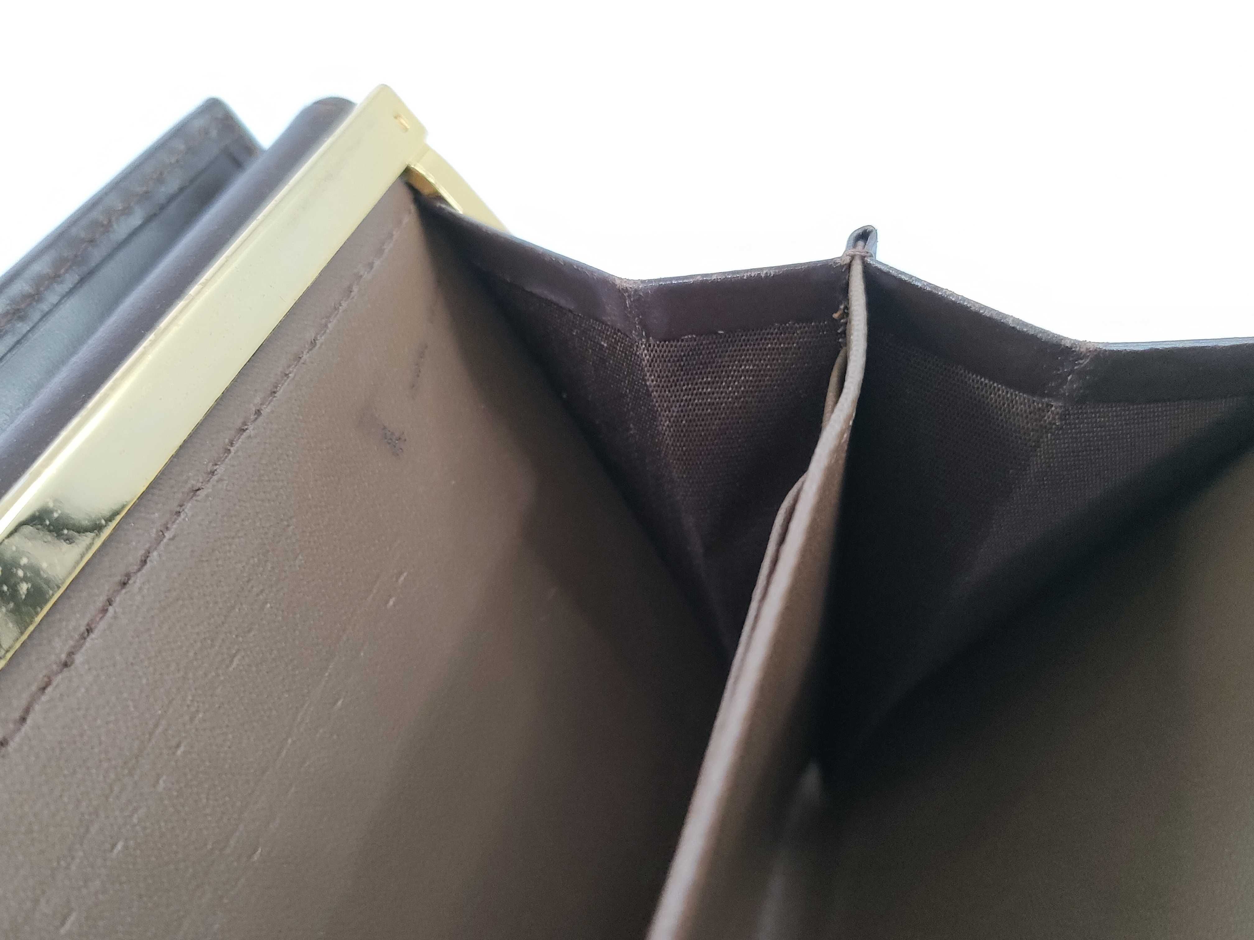 wallet — view 9