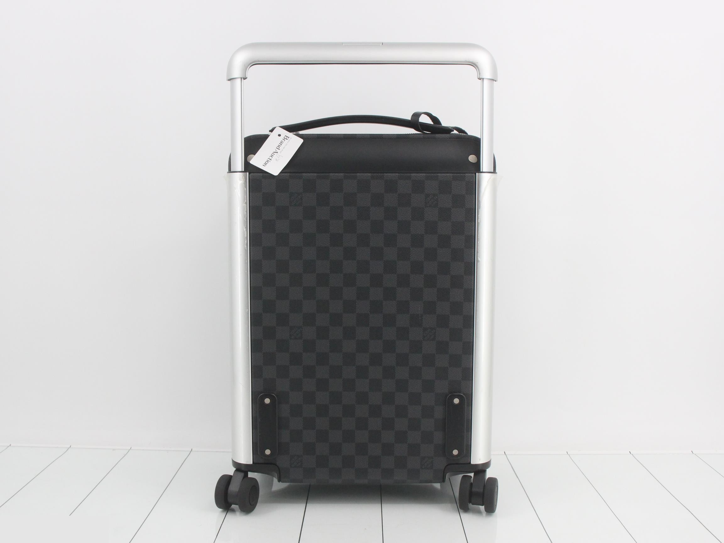 Horizon 50 — view 2