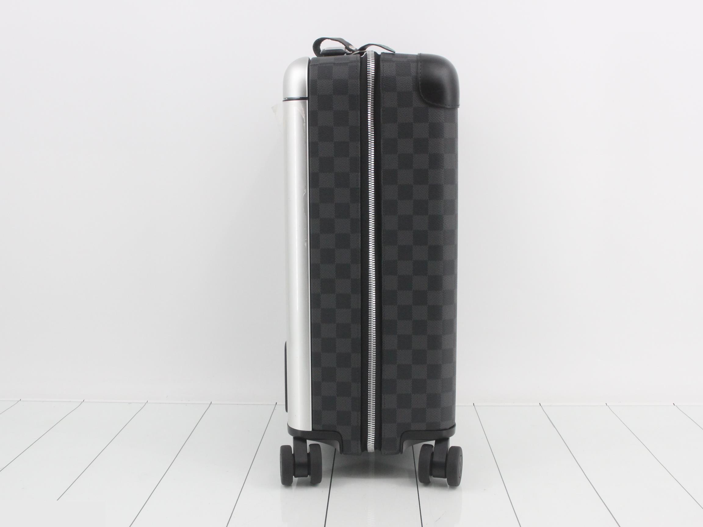 Horizon 50 — view 4
