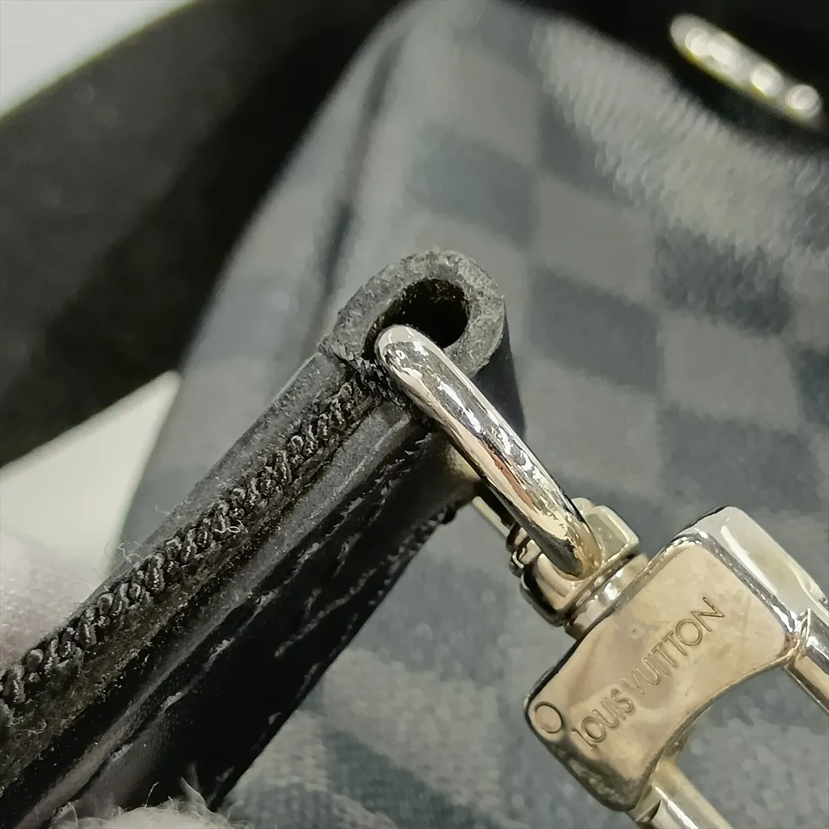 Damier Graphite Avenue Sling Bag N41719 CA1119 Black — view 15