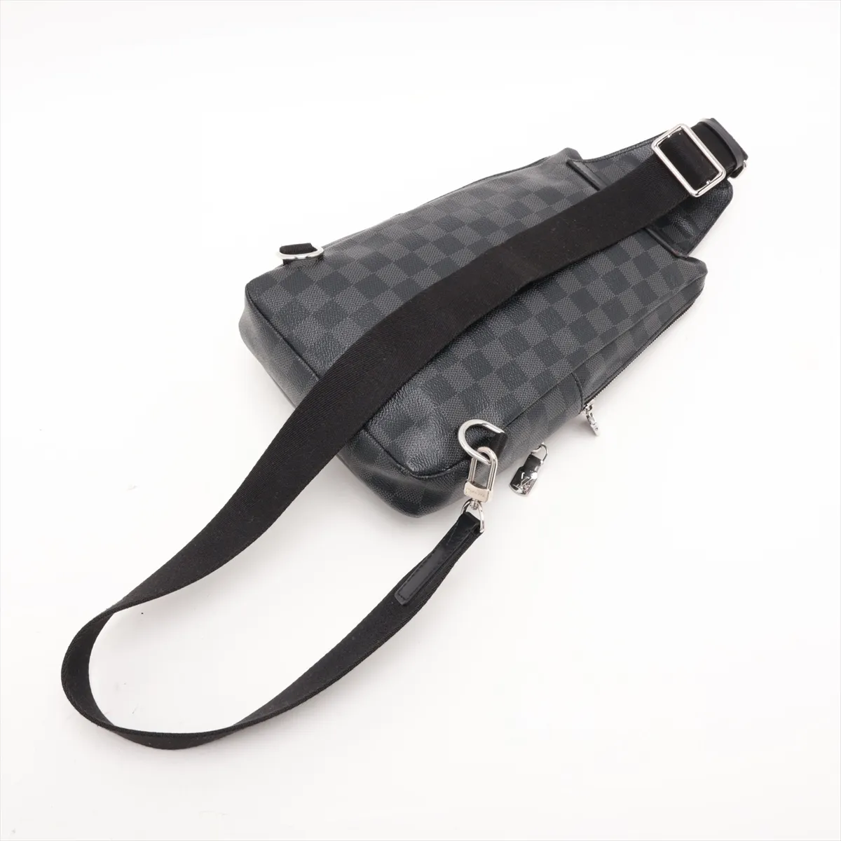 Damier Graphite Avenue Sling Bag N41719 CA1119 Black — view 5