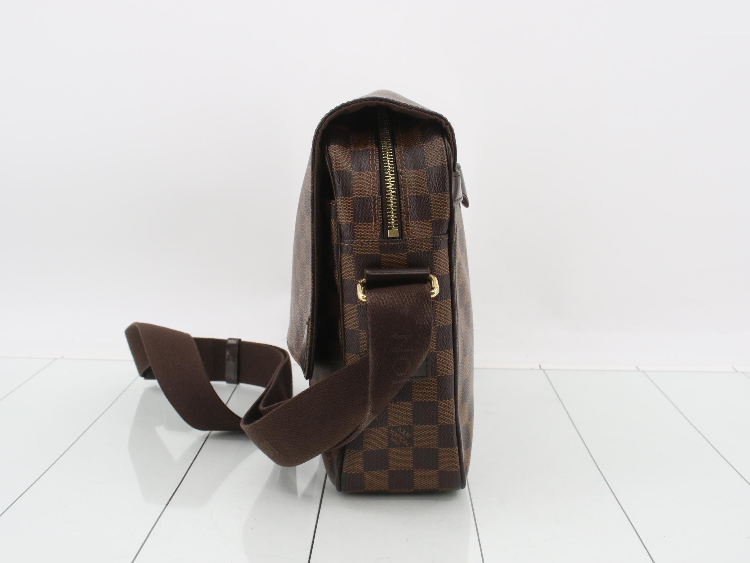 Damier Shelton MM Shoulder Bag — view 3