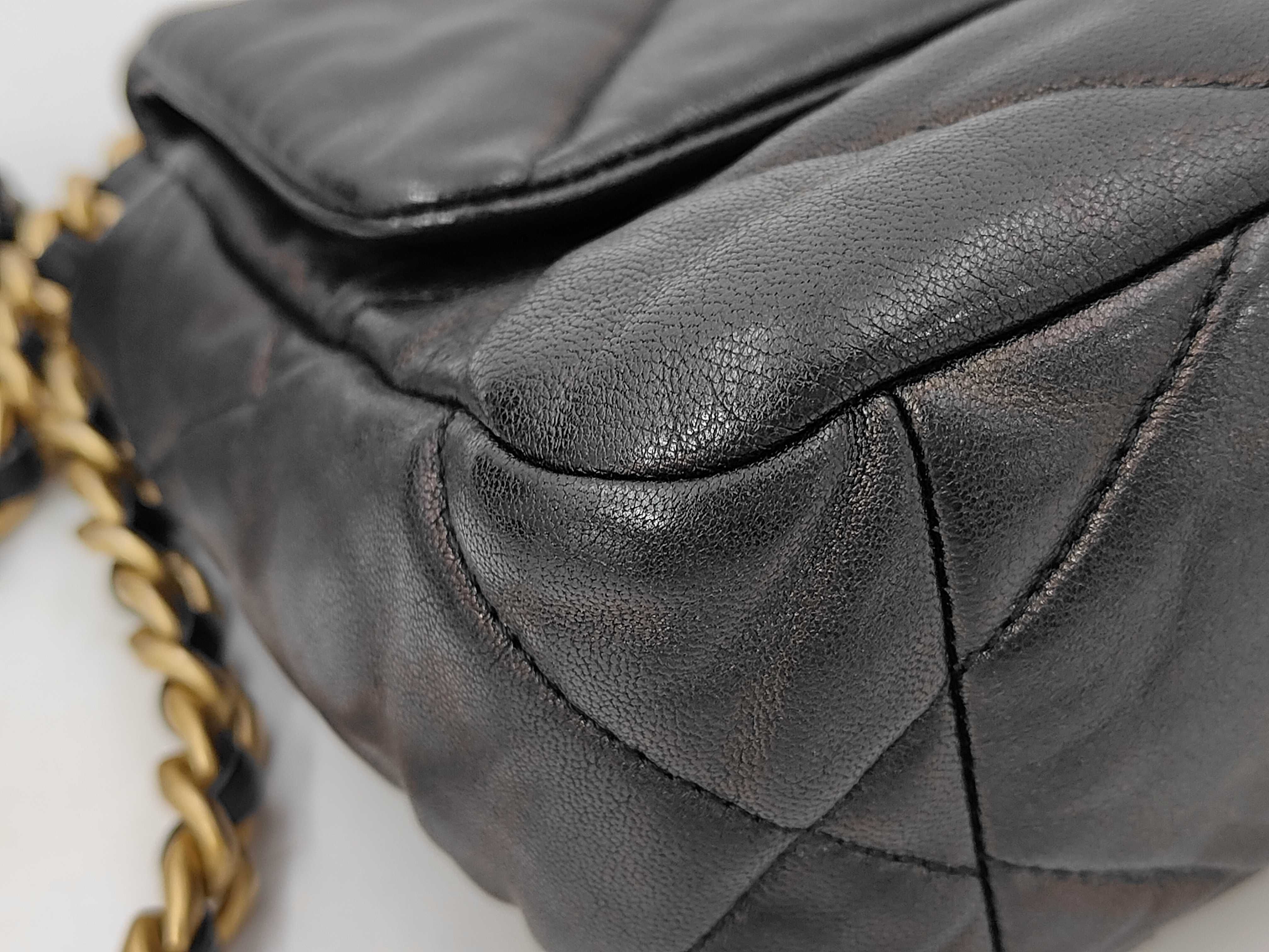 19 Lambskin Gold Hardware Chain Shoulder Bag, Card & Seal Serial Number 29, Black Shoulder Bag — view 6