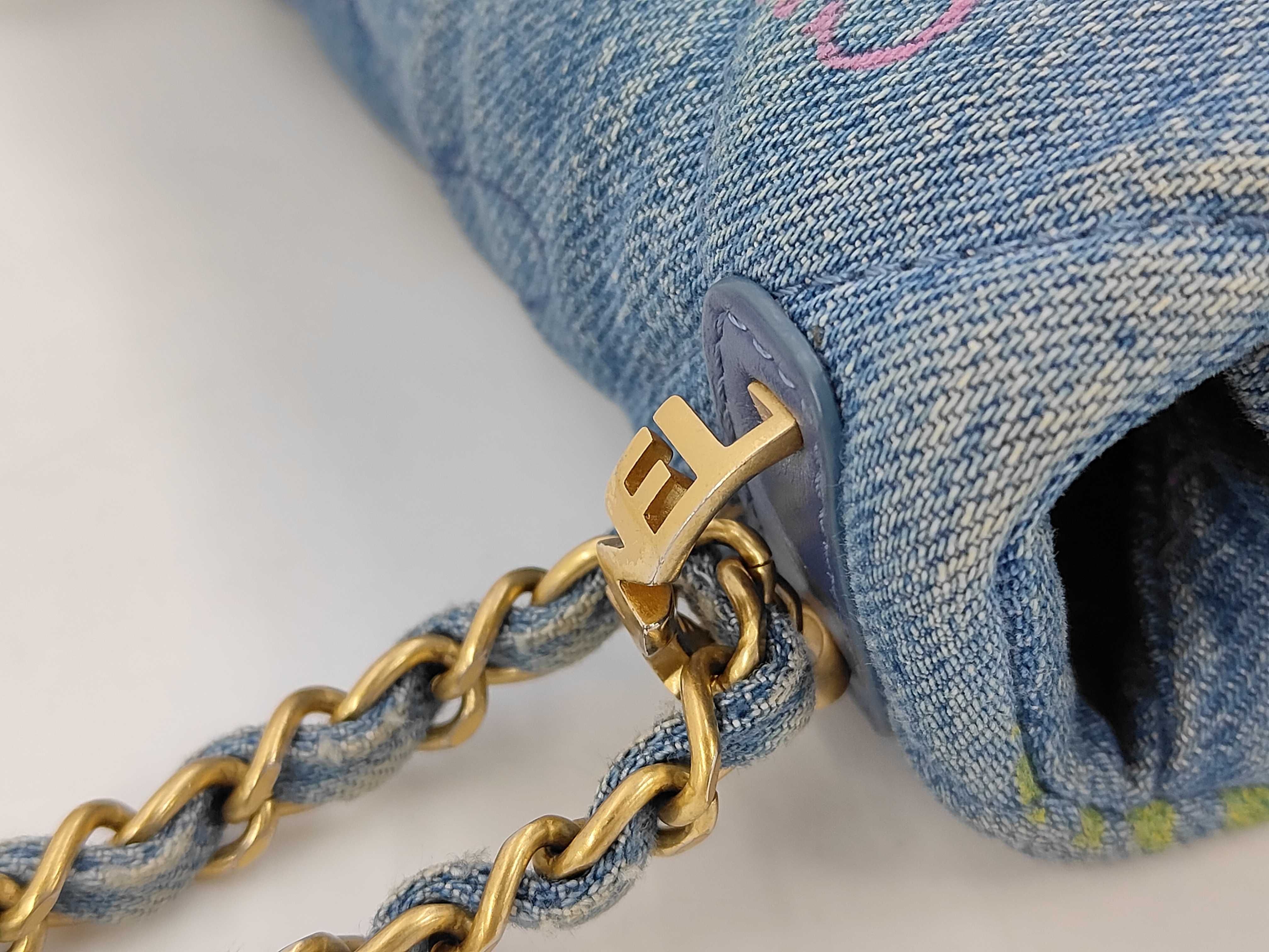 Matelassé Denim Chain Shoulder Bag with Random Plate Design — view 5
