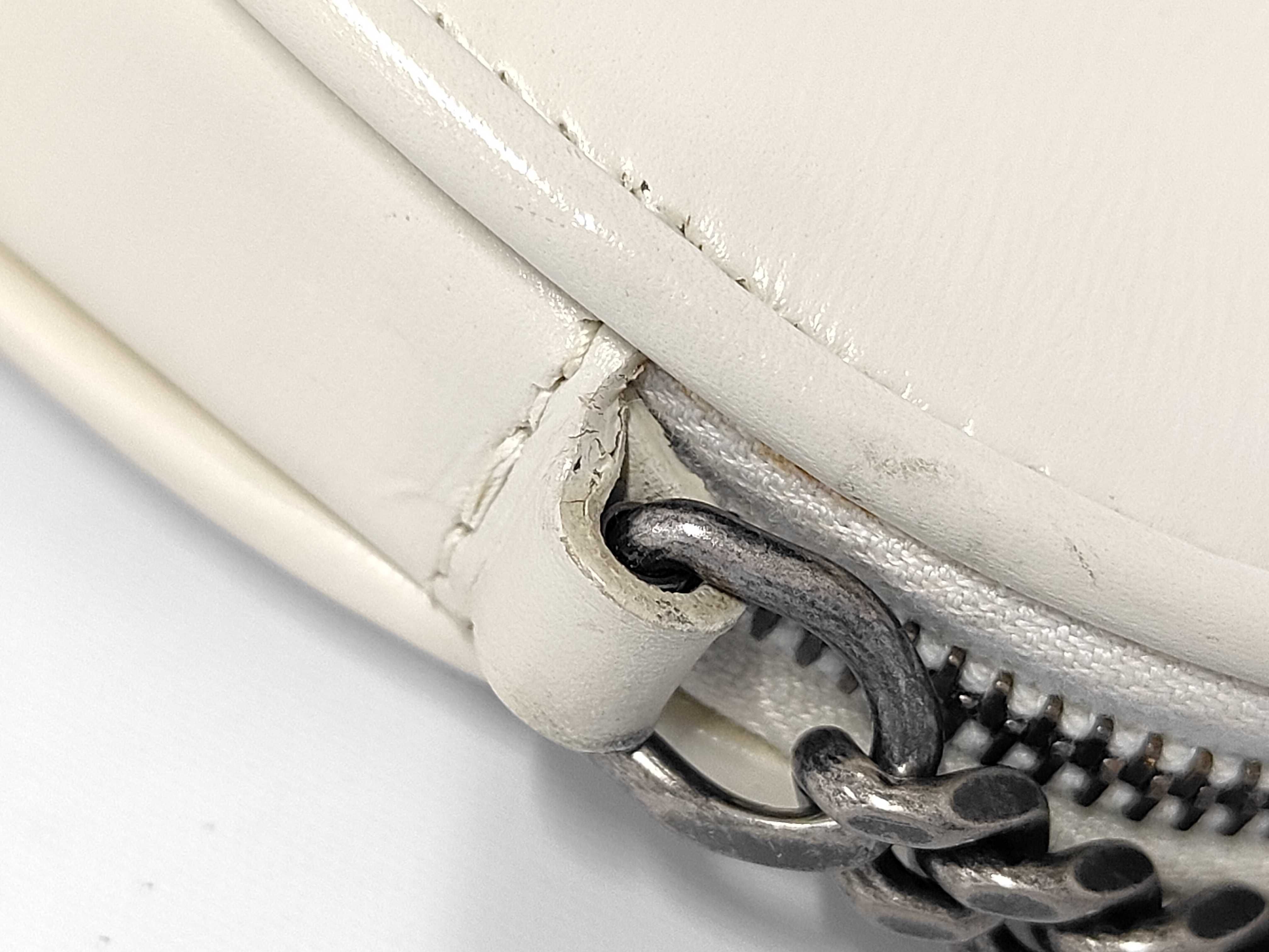 Heart Shoulder Bag — view 5