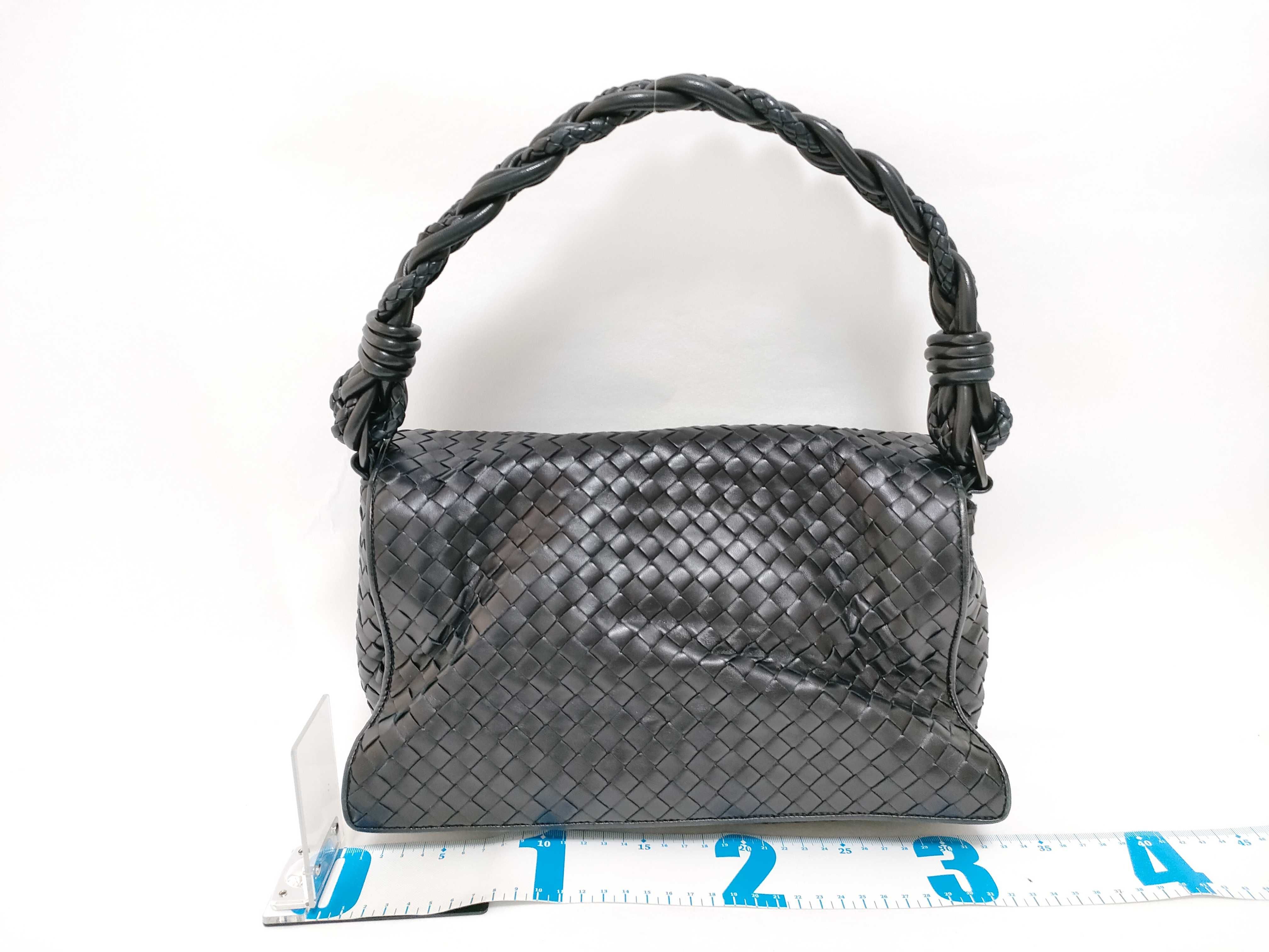 Intrecciato Leather Handbag, Black Shoulder Bag — view 2