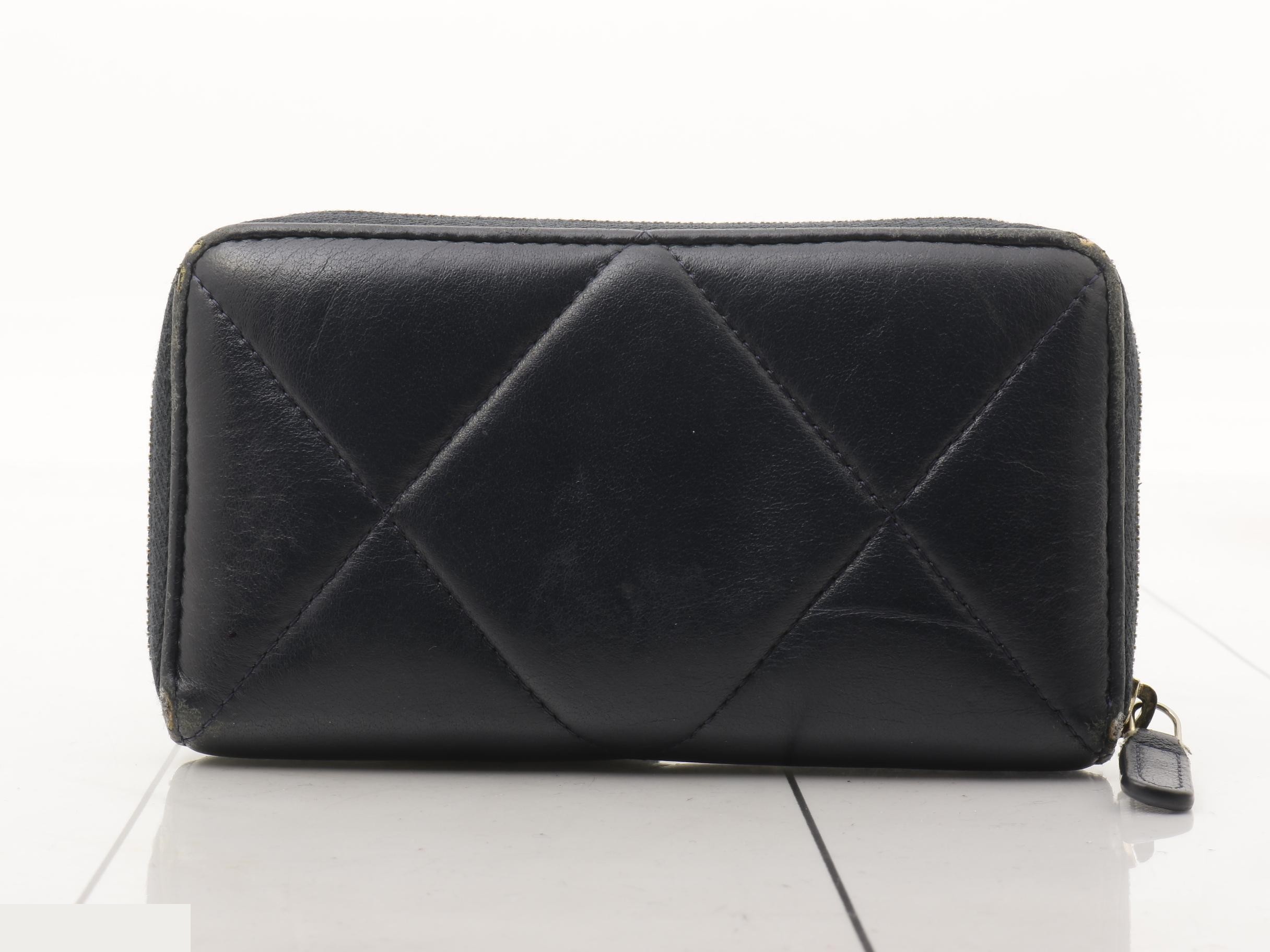 Small Zip Wallet — view 2