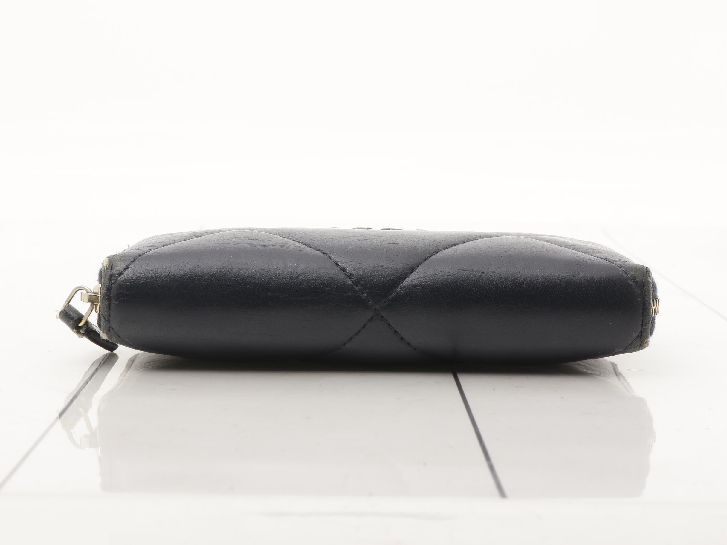 Small Zip Wallet — view 3