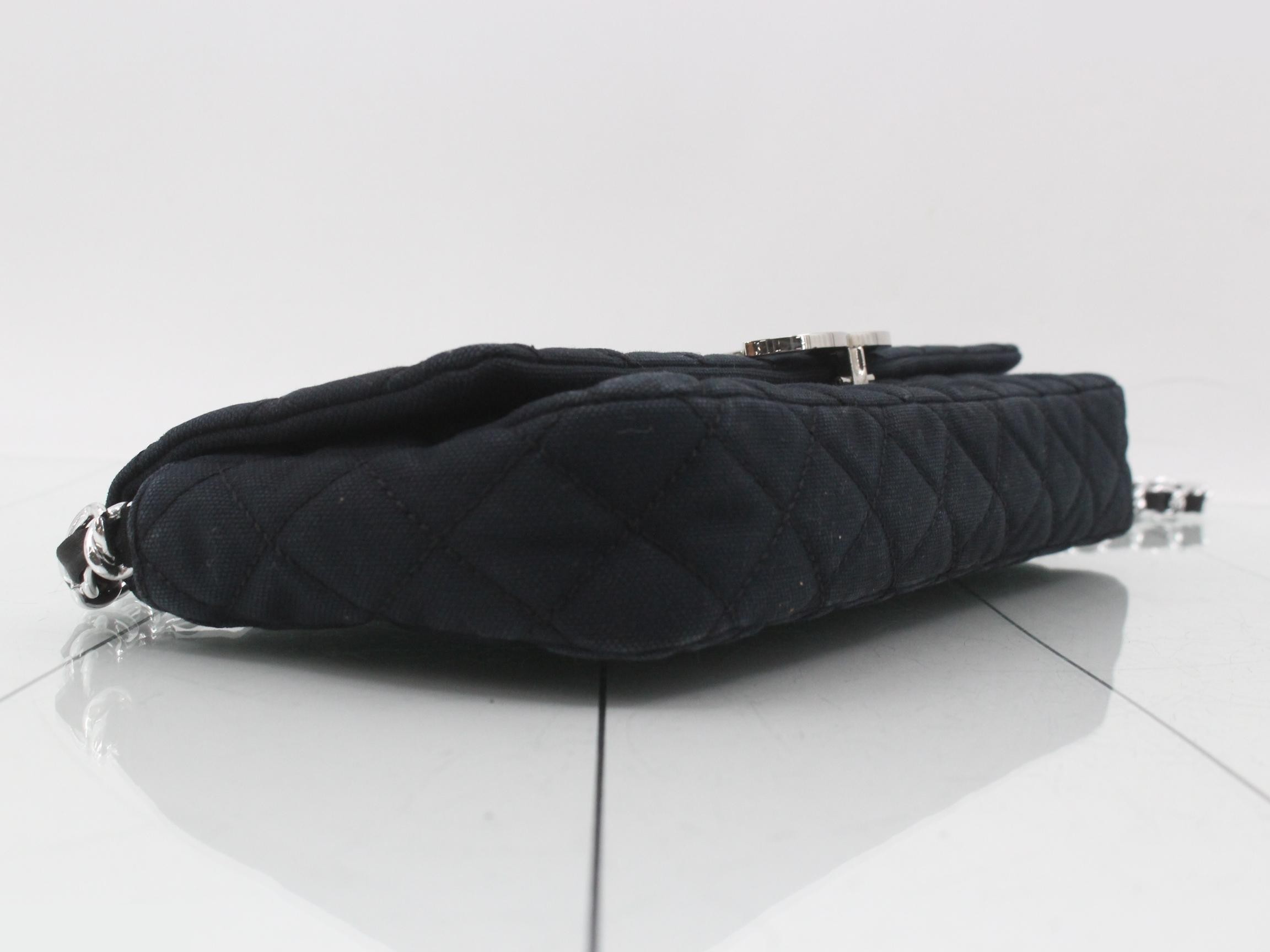 Matelassé Canvas Chain Shoulder Bag, Navy — view 5