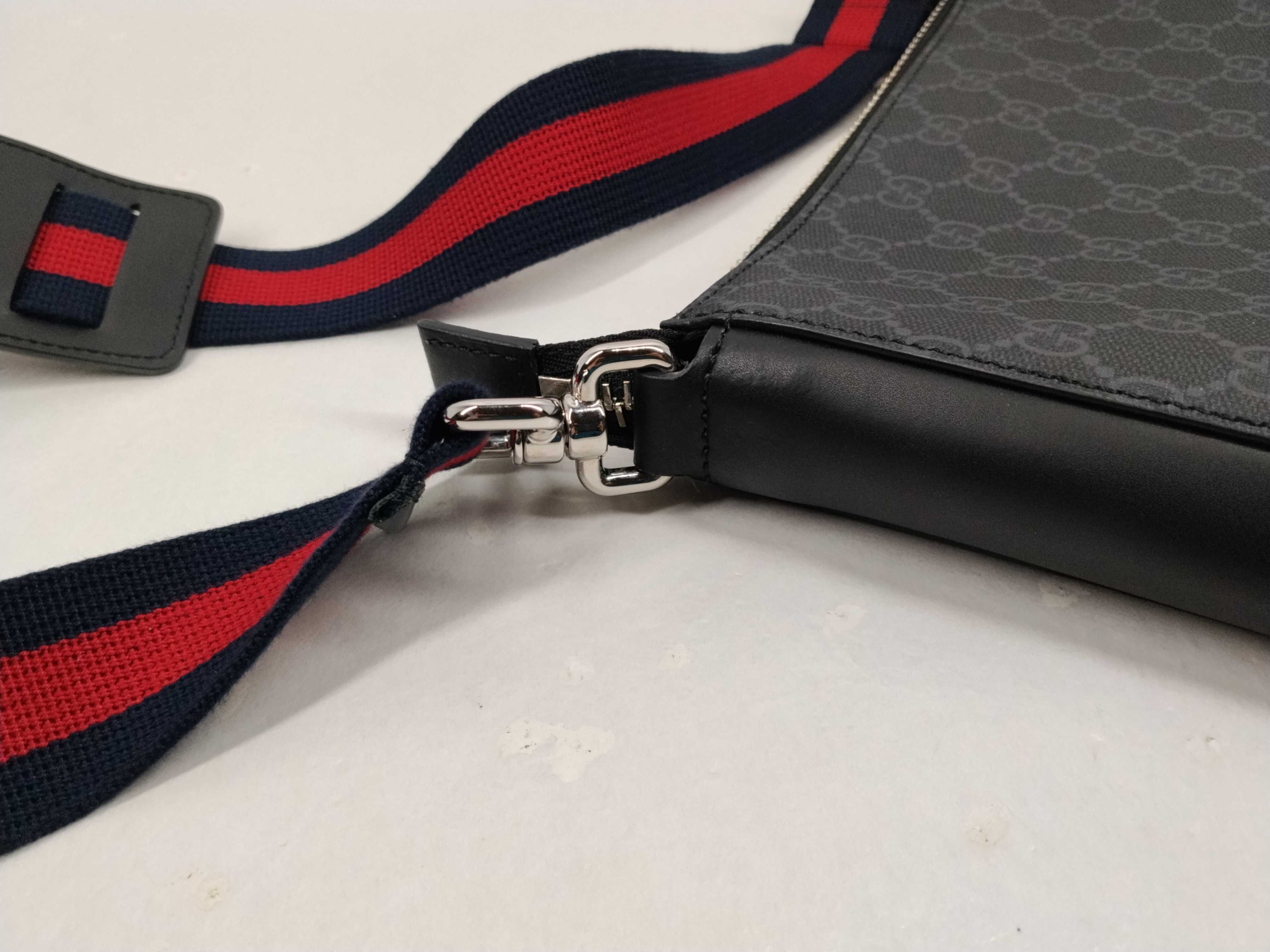 GG Supreme Sherry 474137 Shoulder Bag — view 5