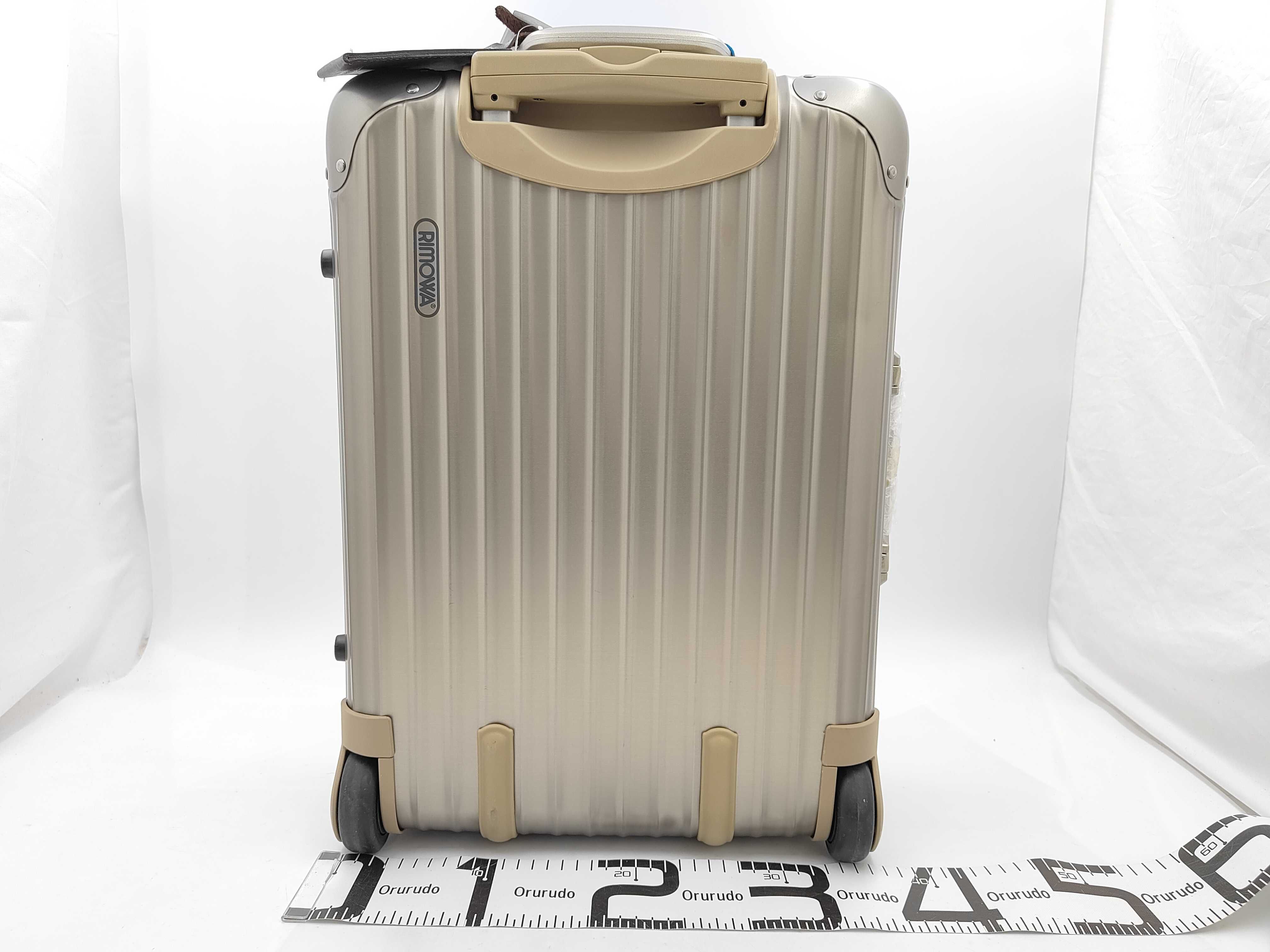 carry-on bag — view 2