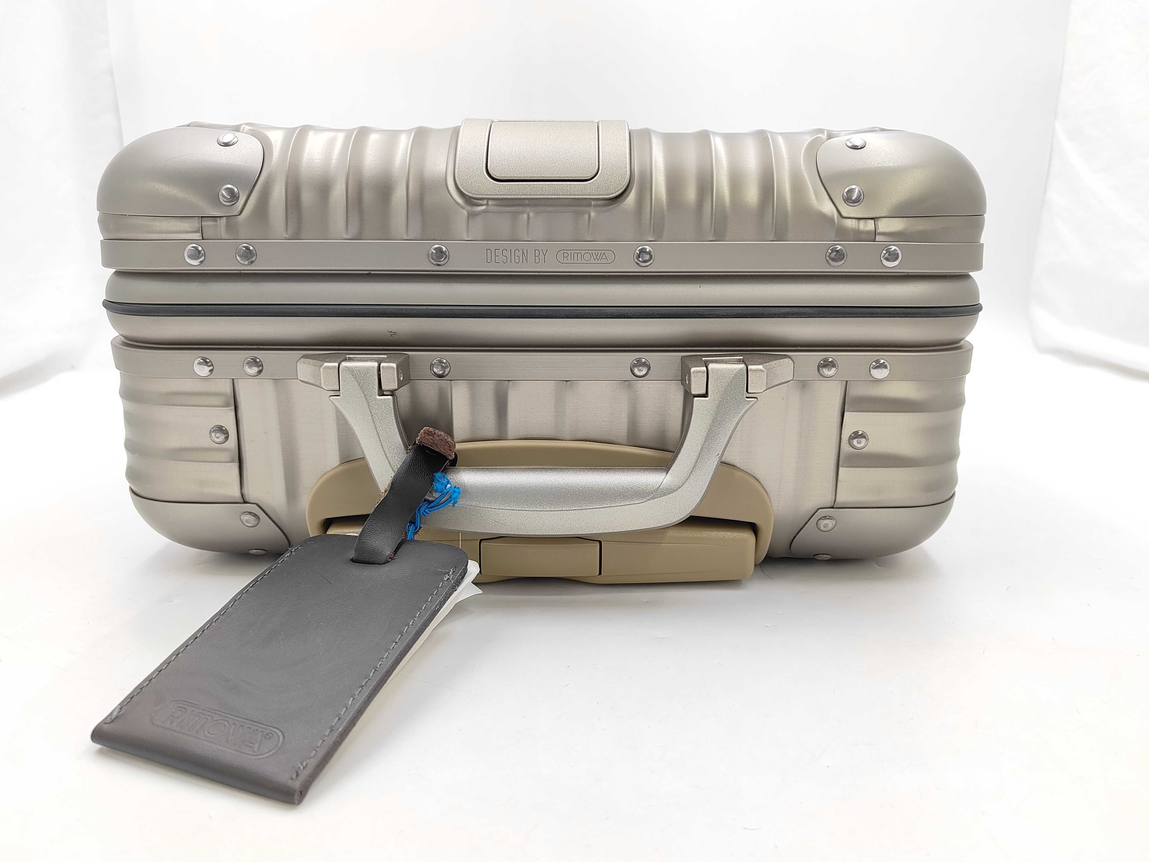 carry-on bag — view 6