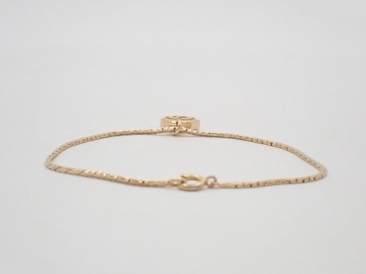 Other lines: Precious metal bracelets and bangles (metal), wrist circumference approximately 18 cm. — view 2
