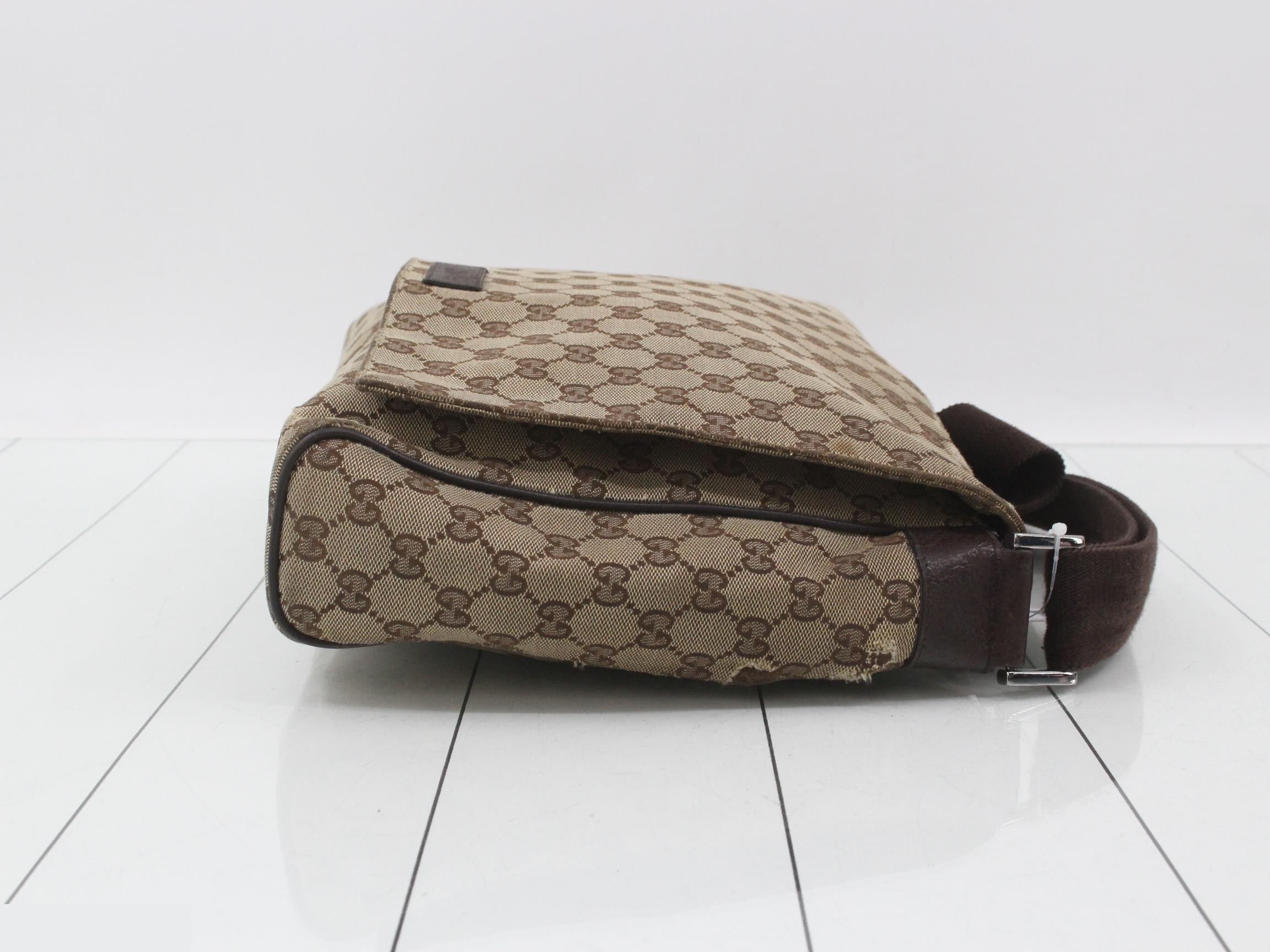 GG Canvas (Bag) - Shoulder Bag — view 3