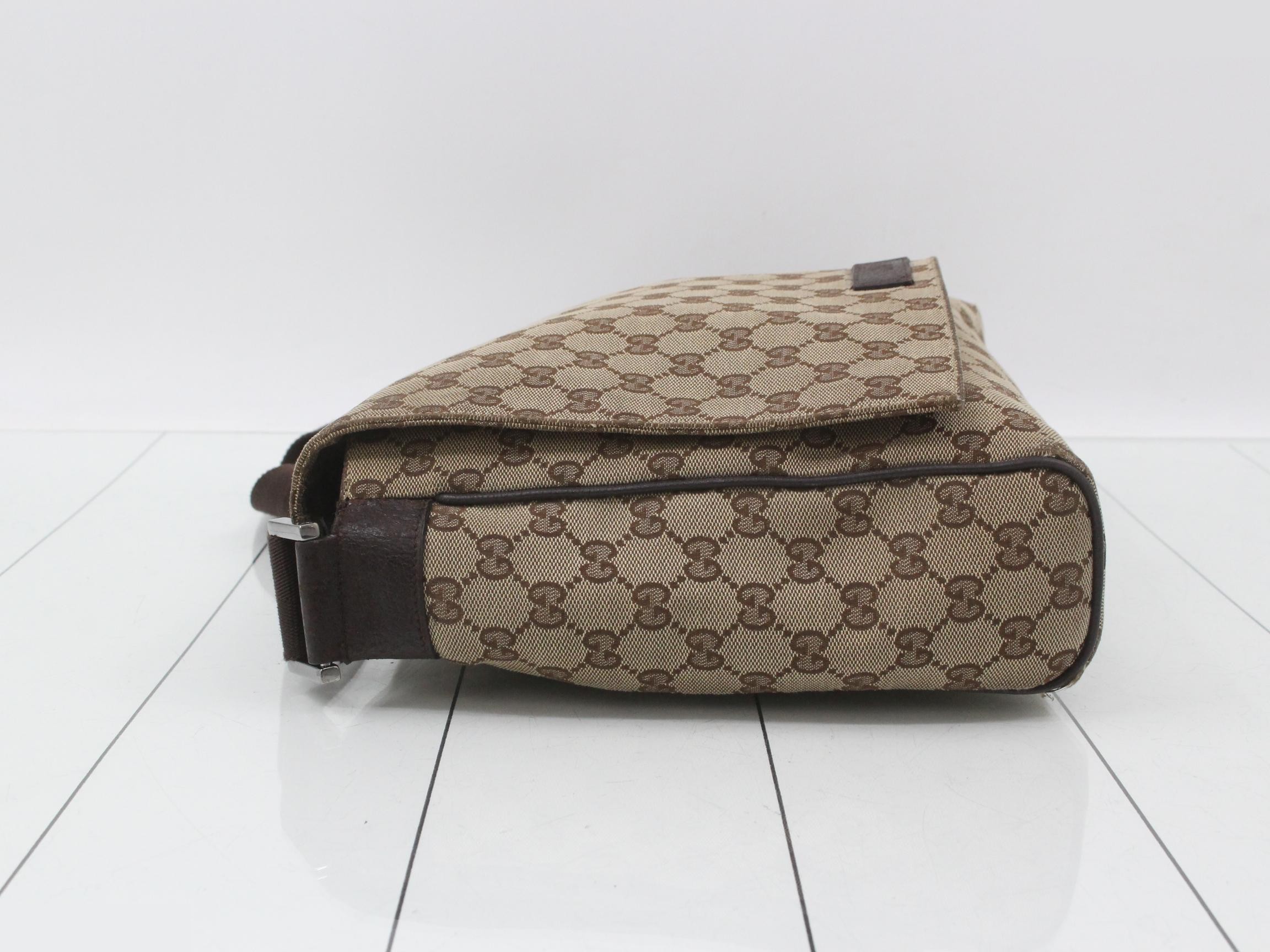 GG Canvas (Bag) - Shoulder Bag — view 4