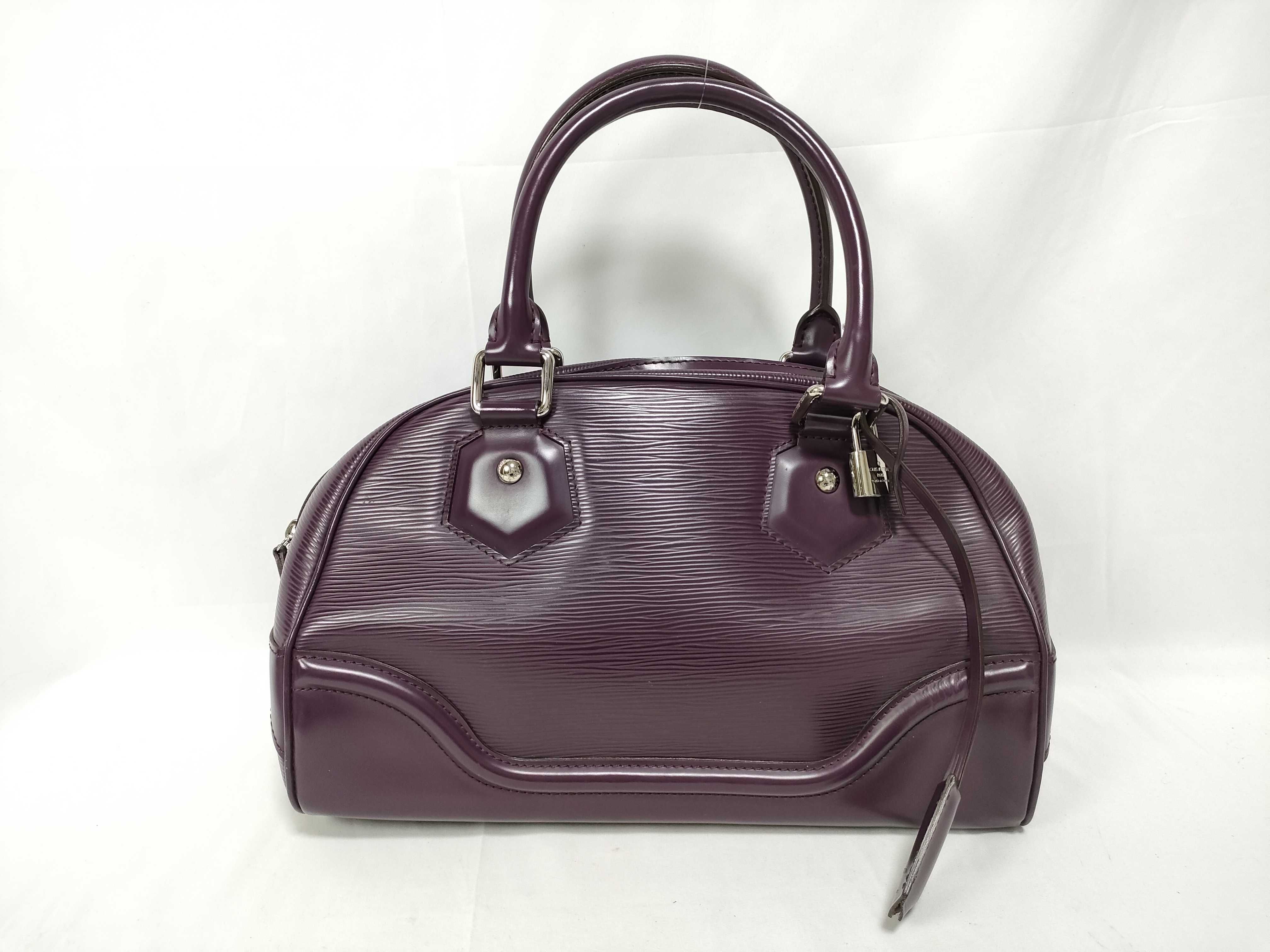 Epi Leather Montaigne PM Cassis Shoulder Bag Purple Handbag