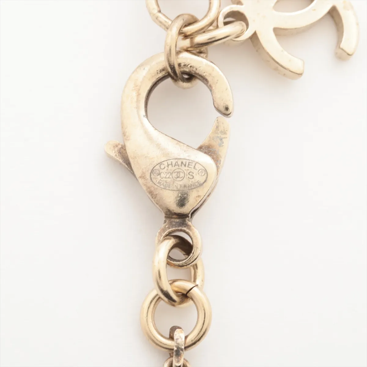 logo C22S necklace, GP x rhinestone, gold, — view 4