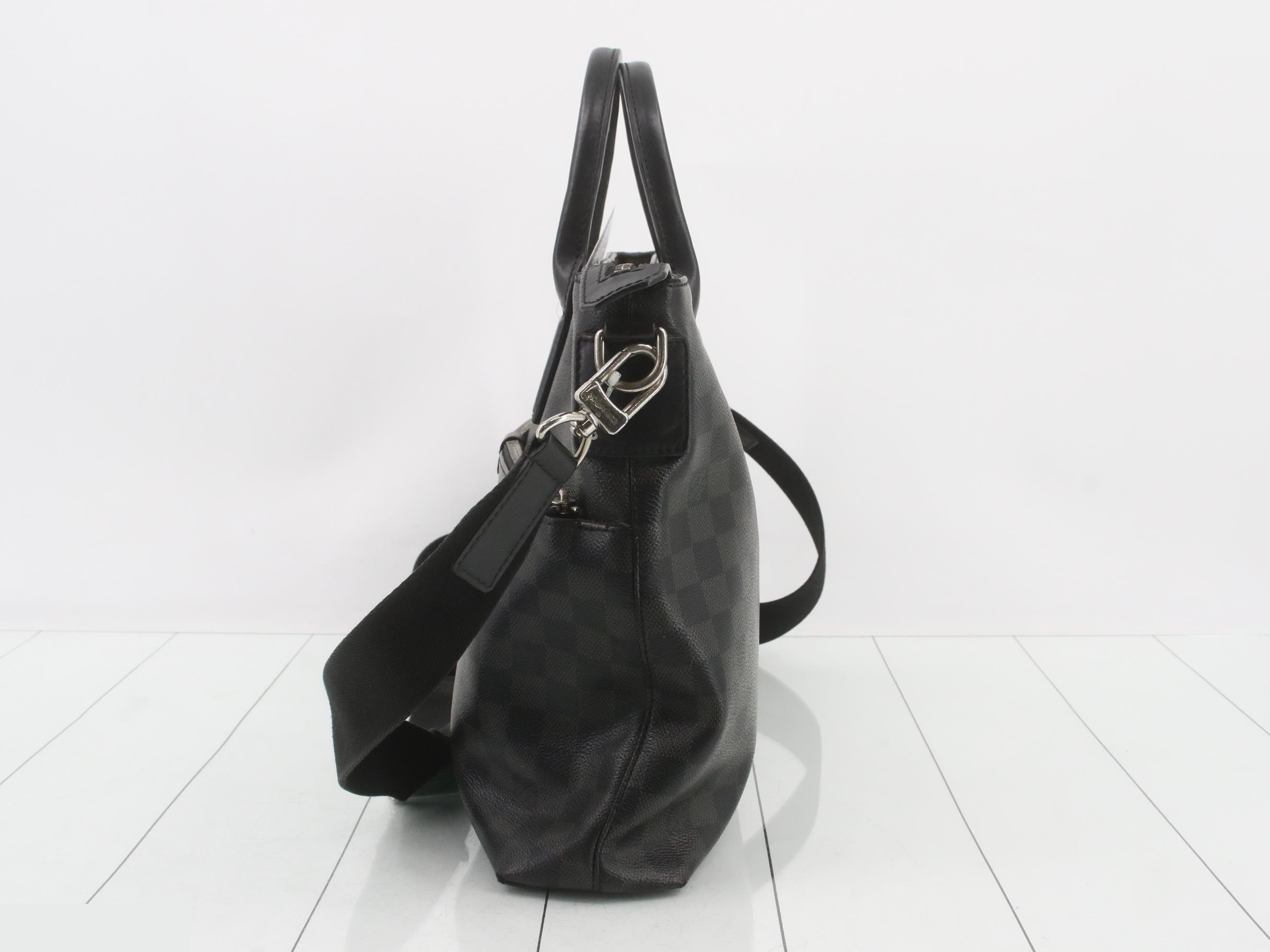 Graphite 7DW — view 3
