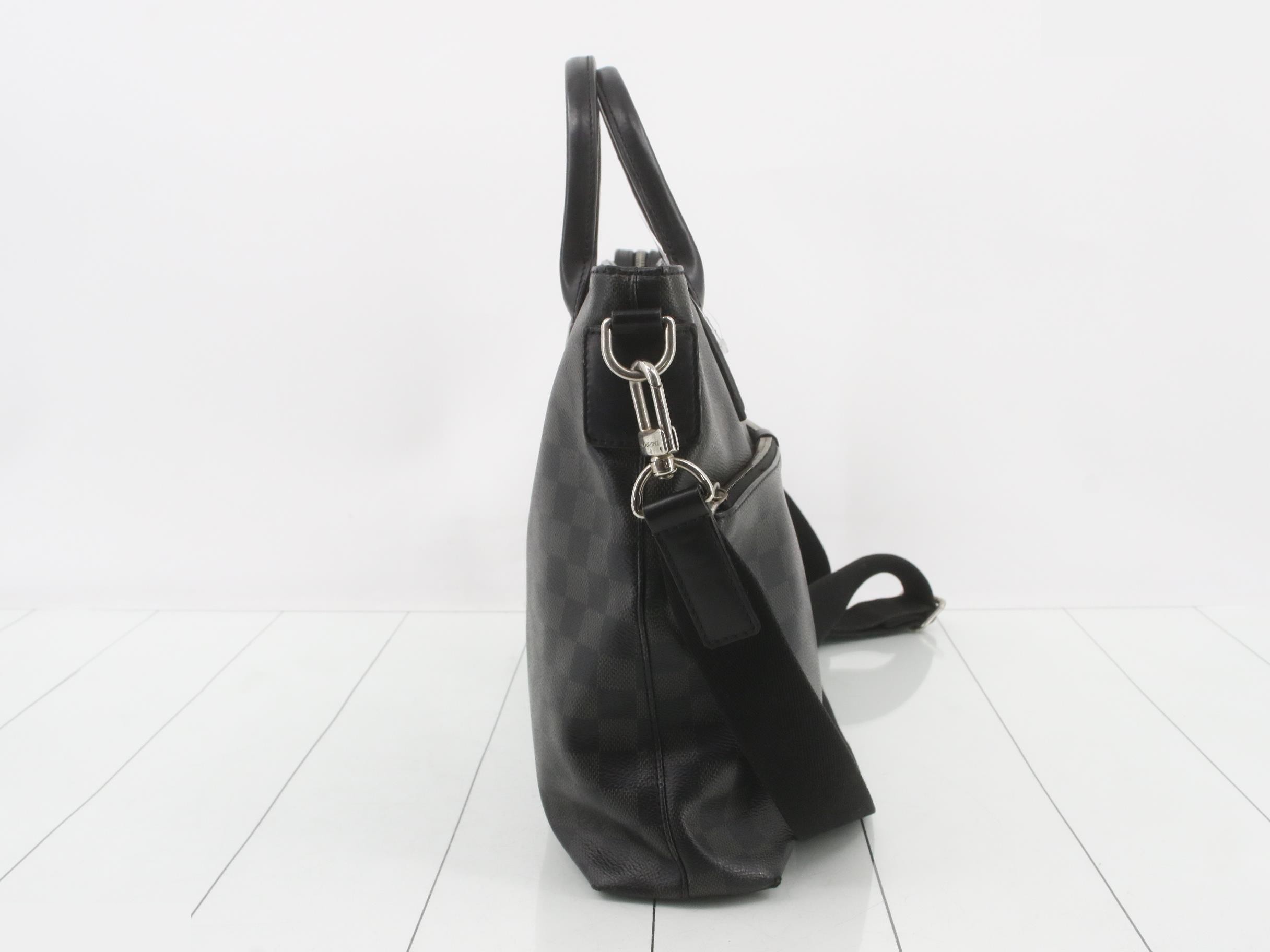 Graphite 7DW — view 4