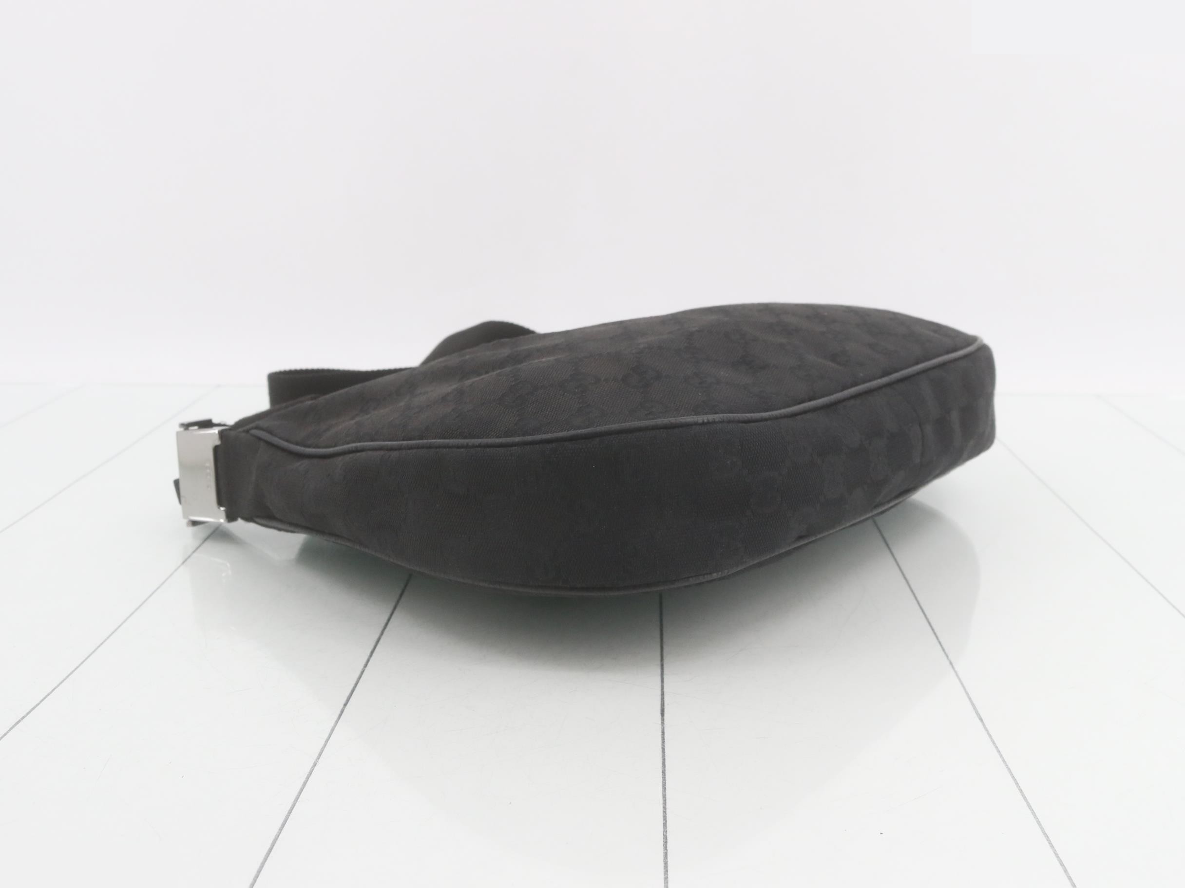 GG Canvas (Bag) - Shoulder Bag — view 5