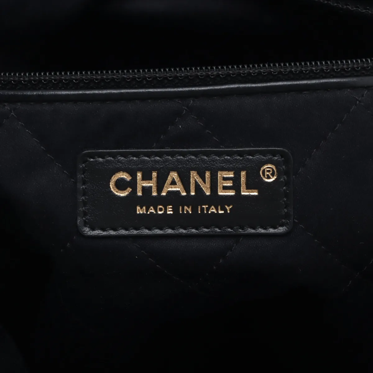 [Individually wrapped] Chanel 22 Large Calfskin Chain Shoulder Bag Black Gold Hardware KNC02KH5 Random Plate — view 10