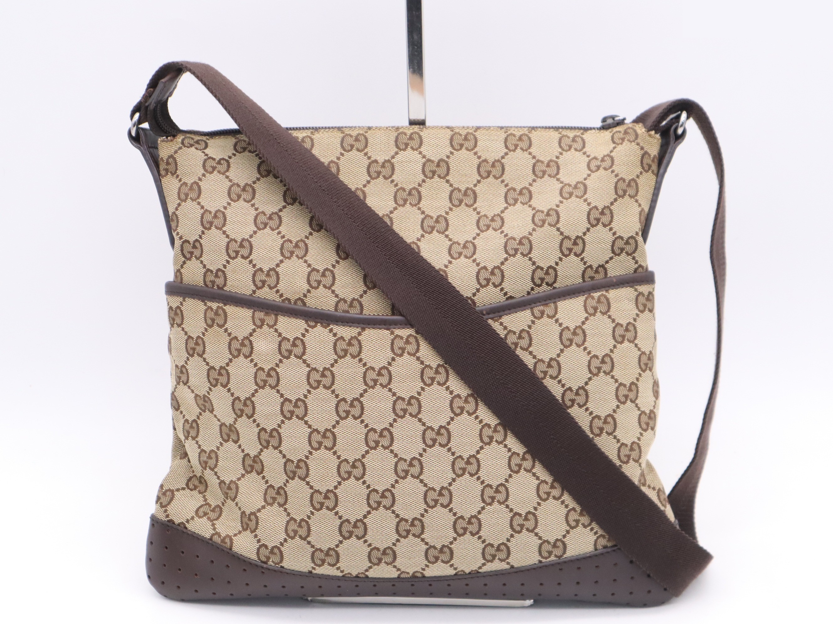 GG Canvas Shoulder Bag, Beige, Silver Hardware