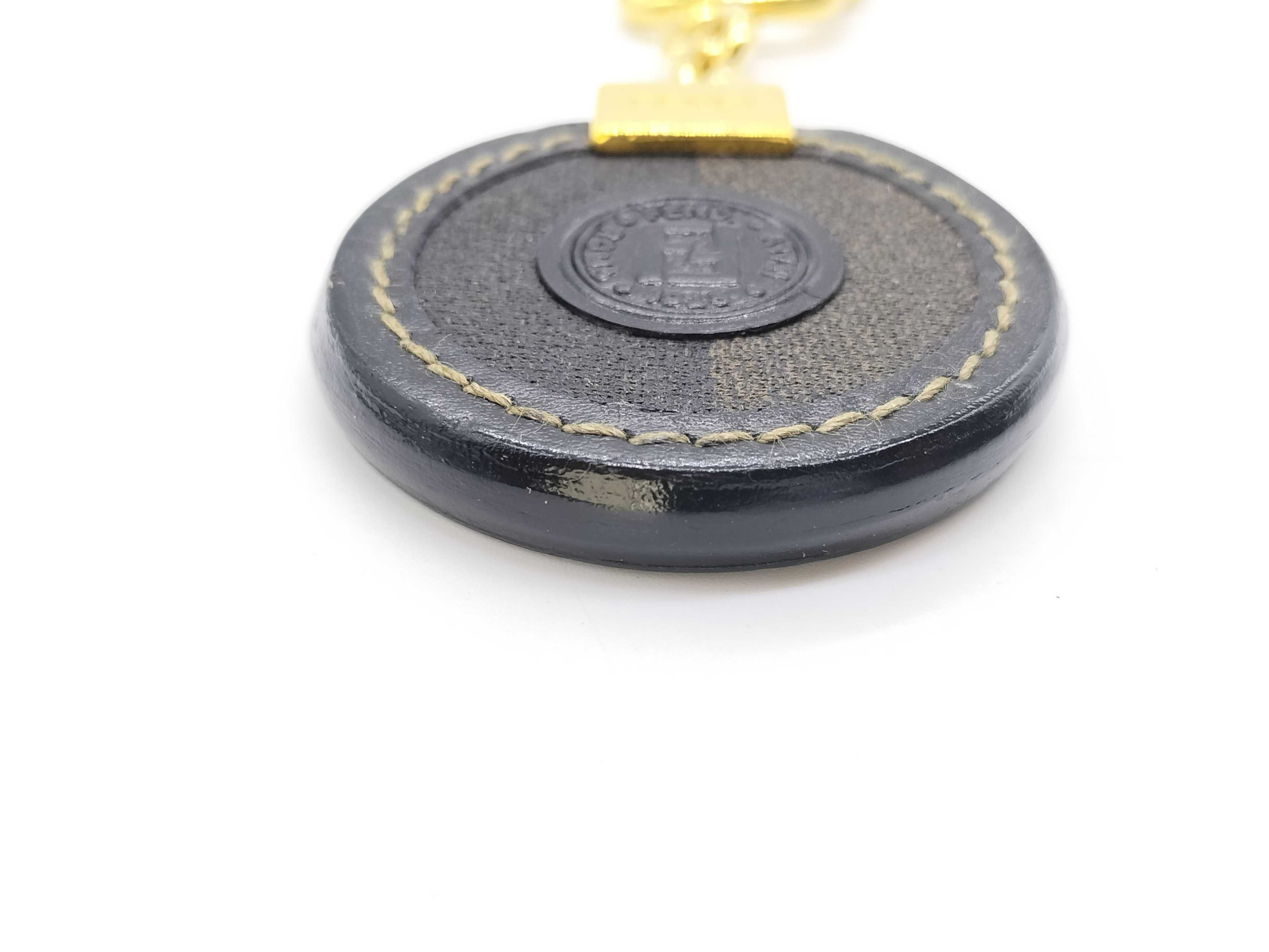 Vintage Keychain Key Case — view 5