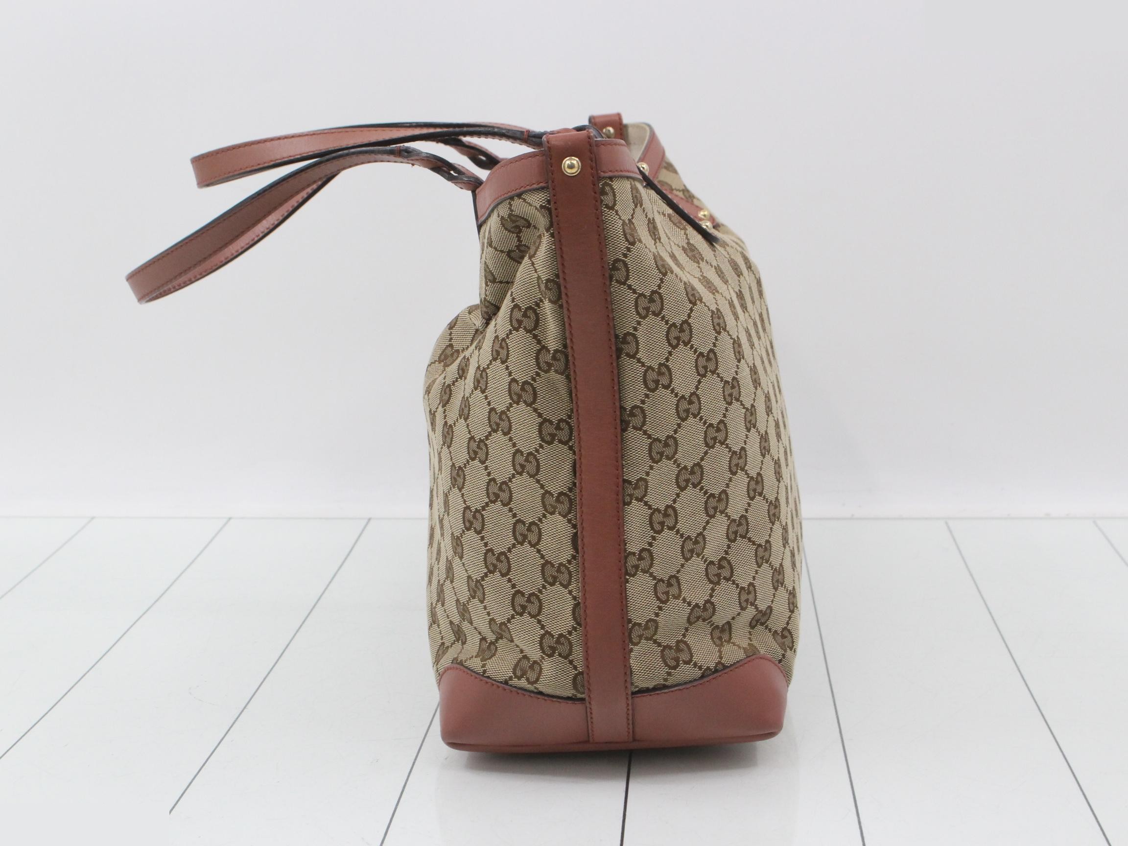 GG Canvas Tote Bag with Pouch — view 3