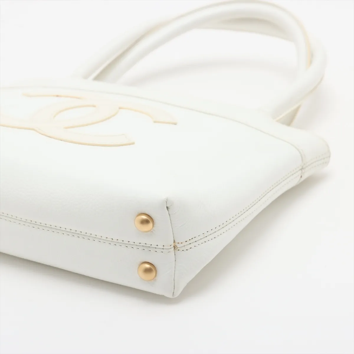 Cocomark caviar skin handbag white gold hardware 9922769 No. 9 — view 3