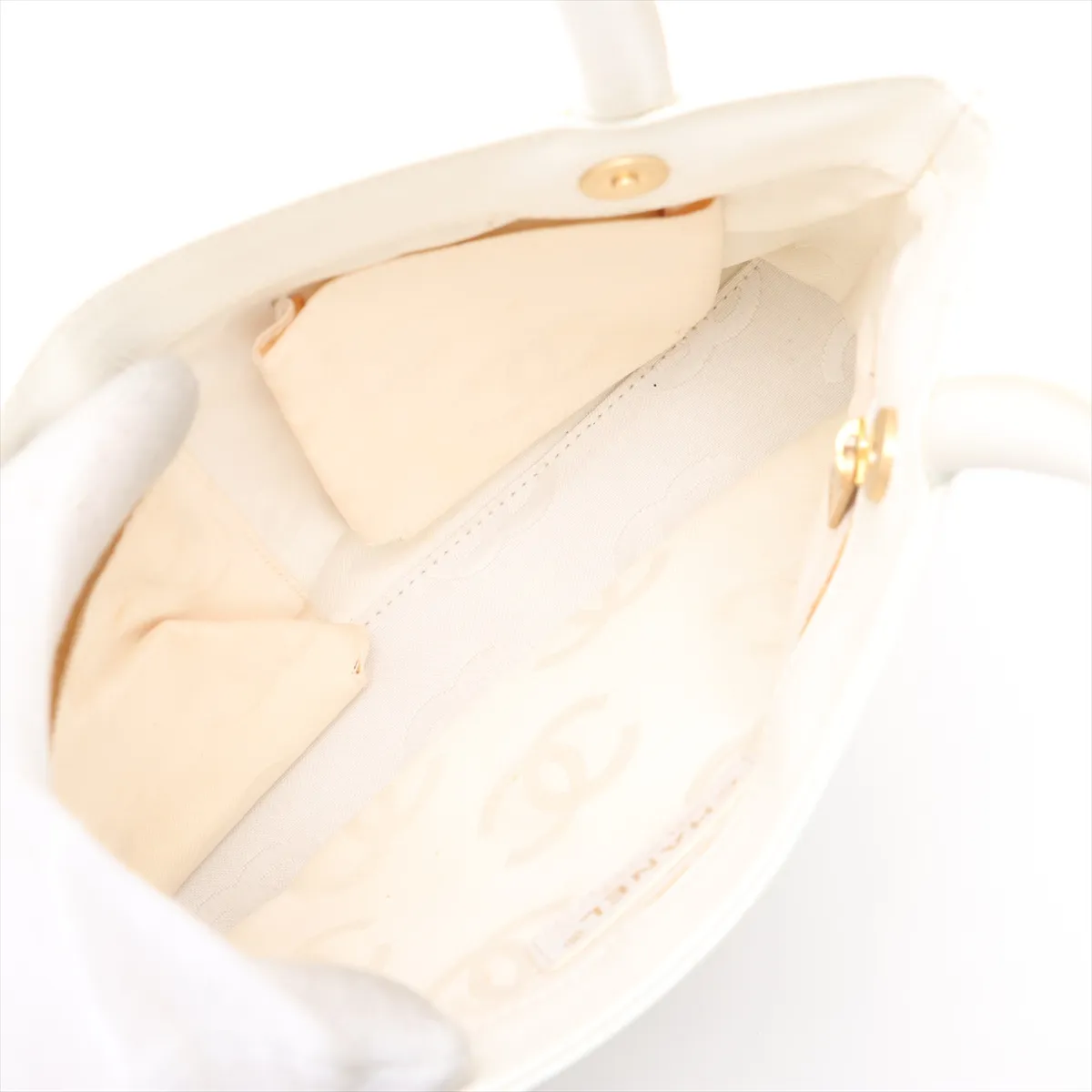 Cocomark caviar skin handbag white gold hardware 9922769 No. 9 — view 7
