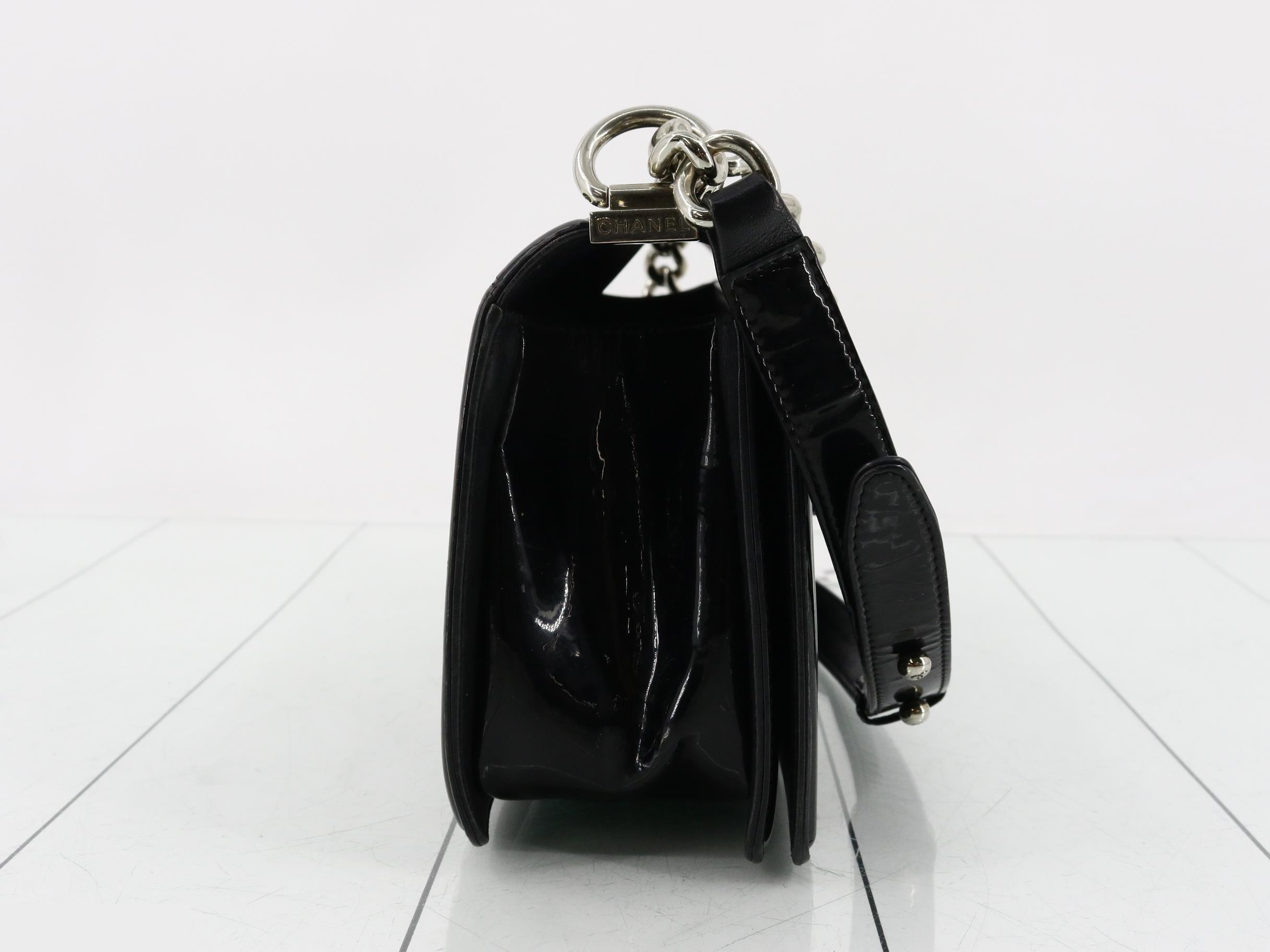 Shoulder bag — view 4