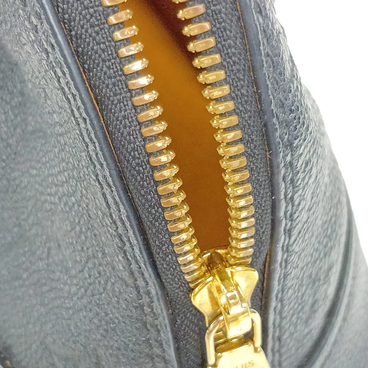 Monogram Empreinte Neo Alma BB M44829 Black (RFID detected) — view 15