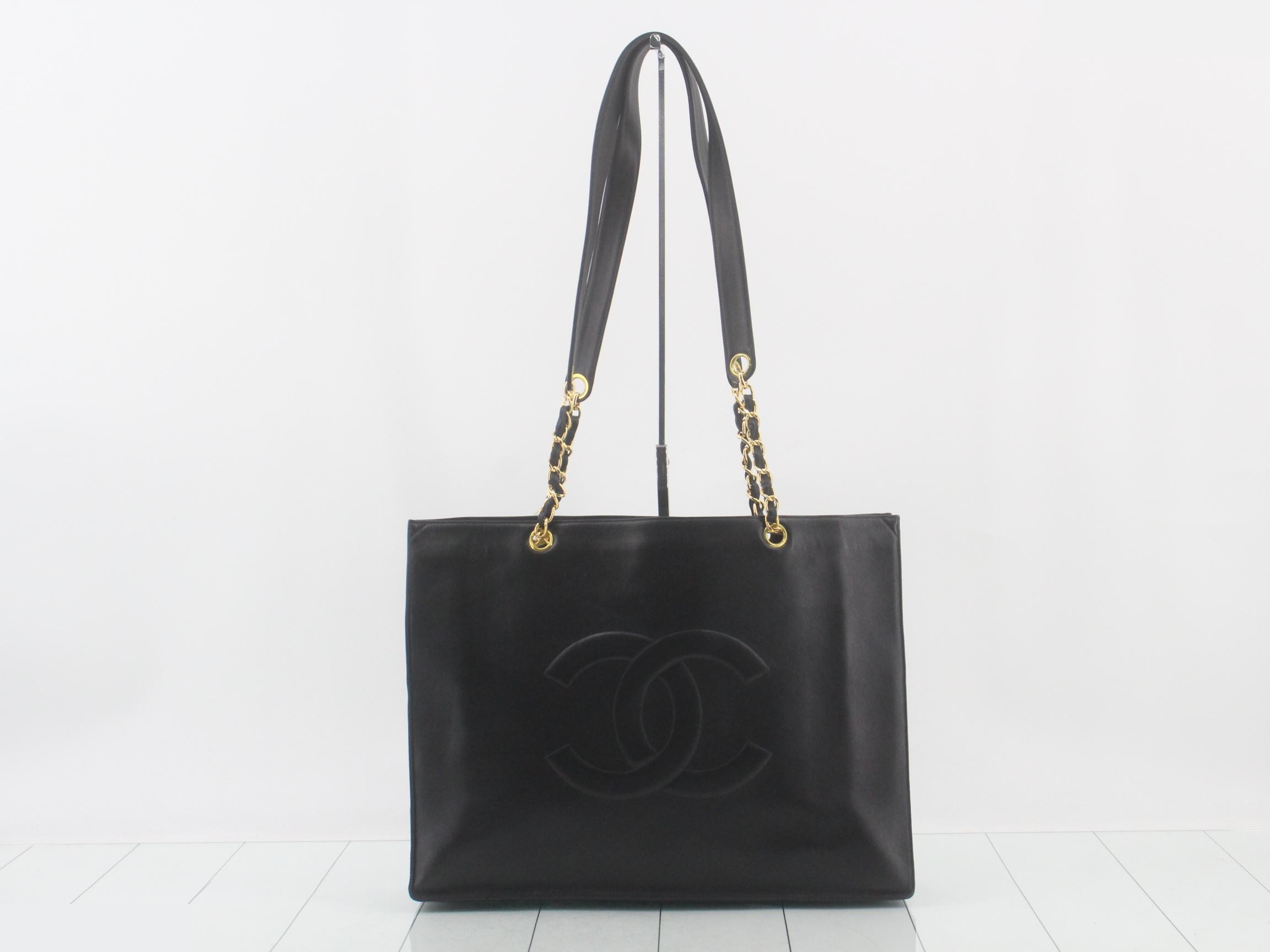 Coco Mark Chain Tote Bag