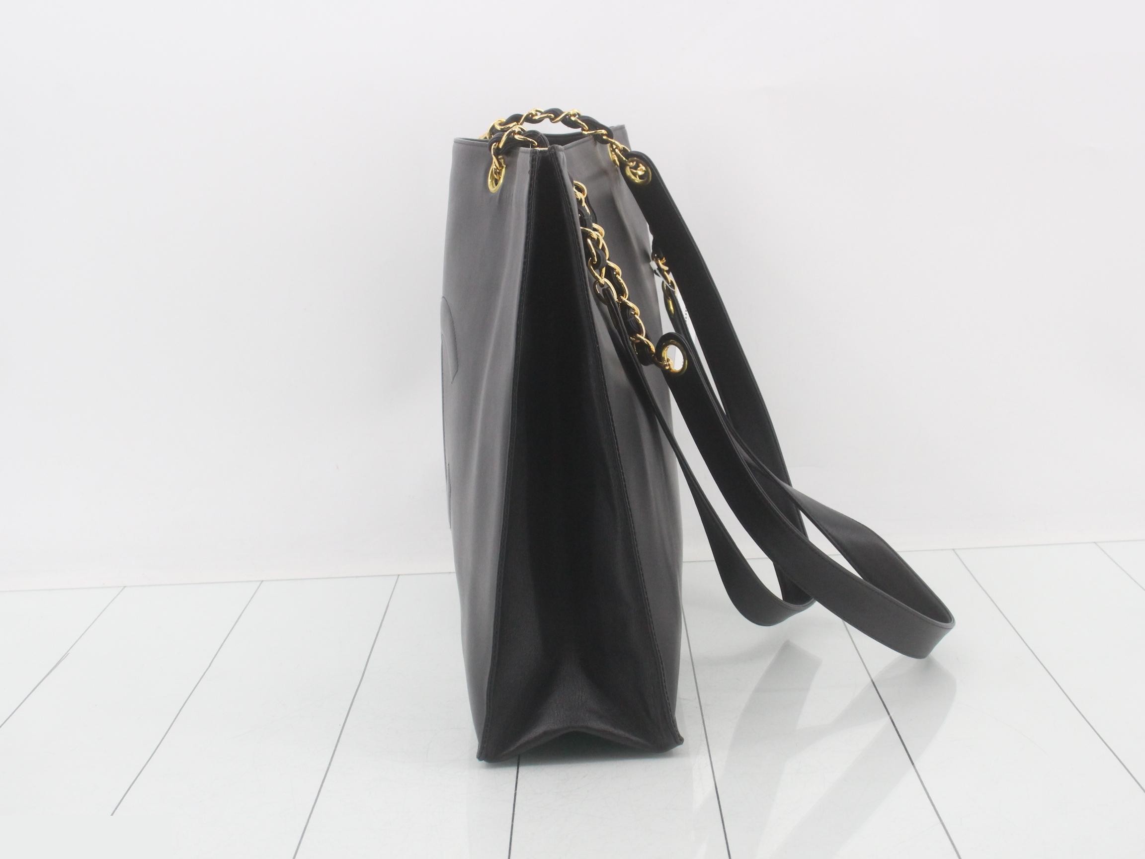 Coco Mark Chain Tote Bag — view 3
