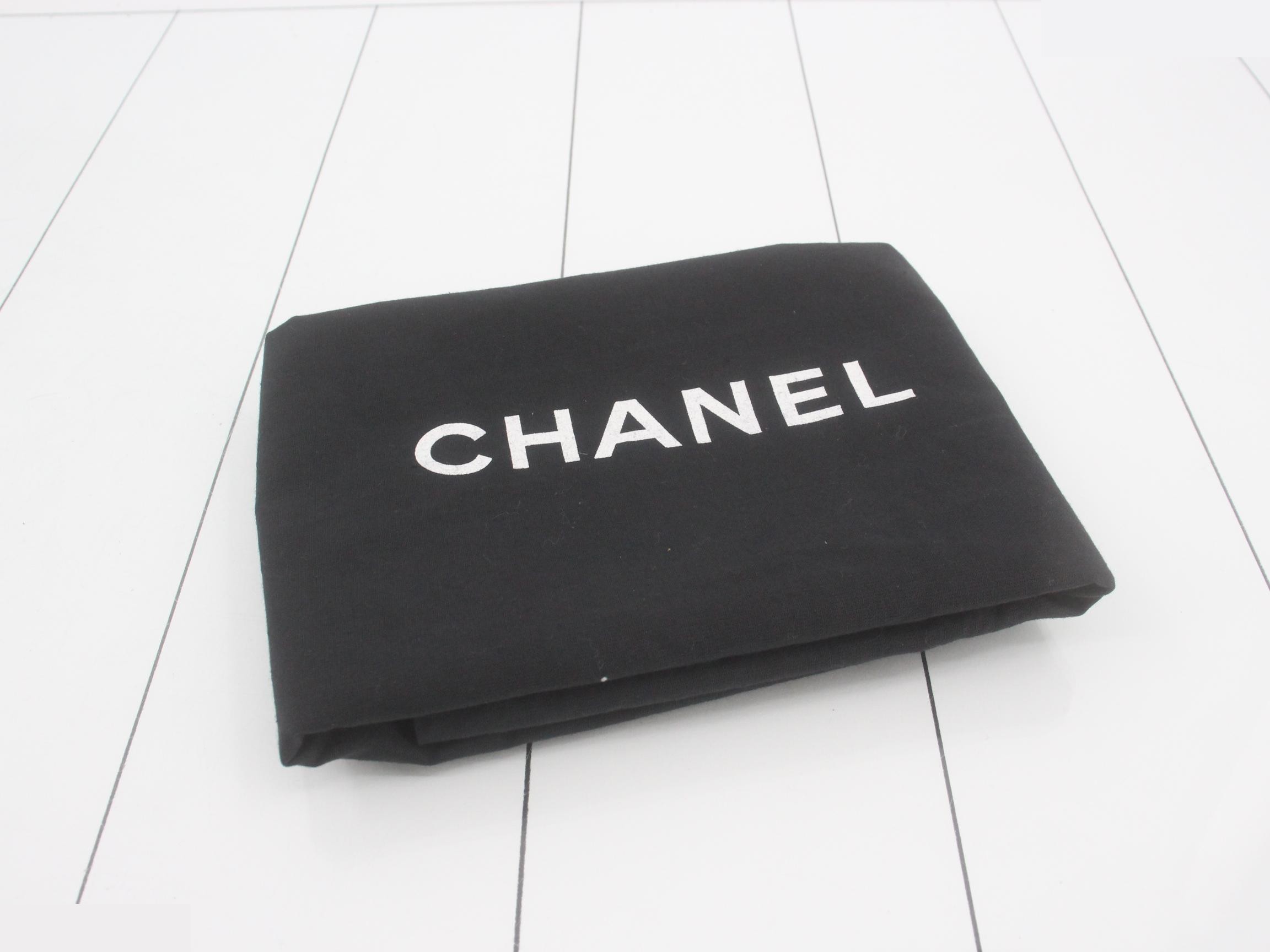Coco Mark Chain Tote Bag — view 7