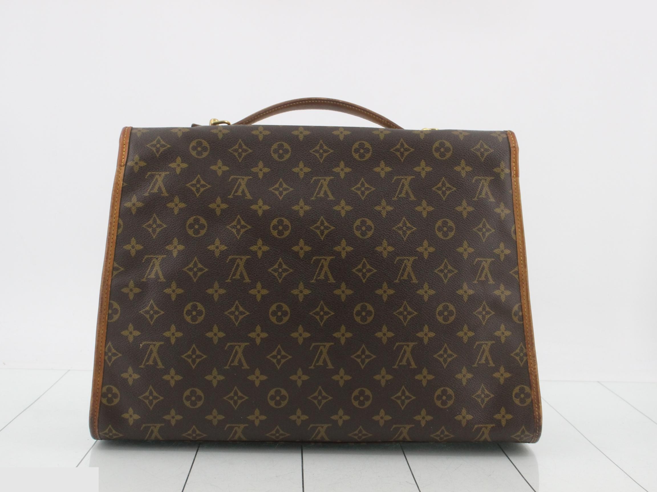 Beverly with strap — view 2