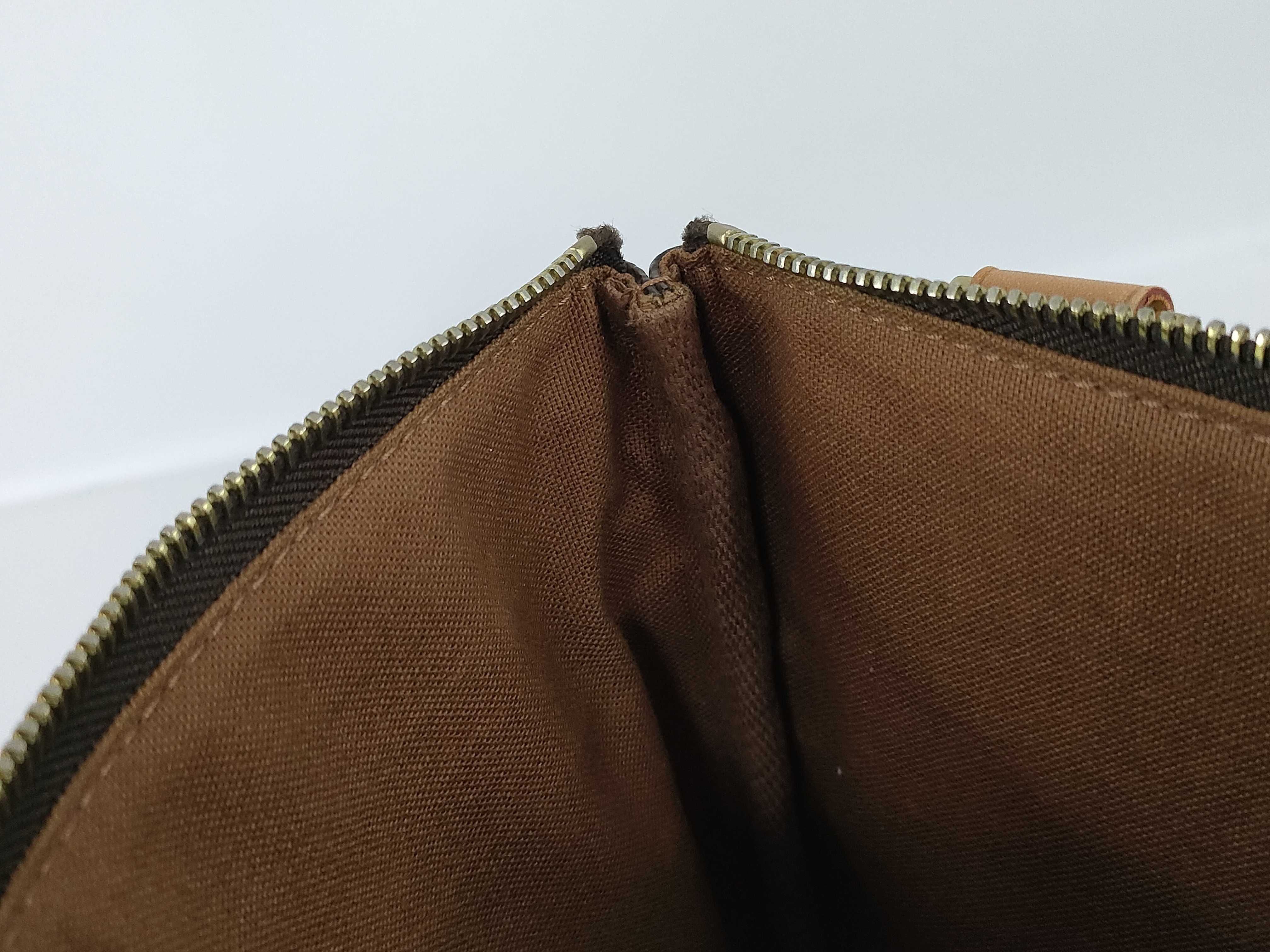 Monogram M40044 Pochette Bosphore Shoulder Bag — view 11