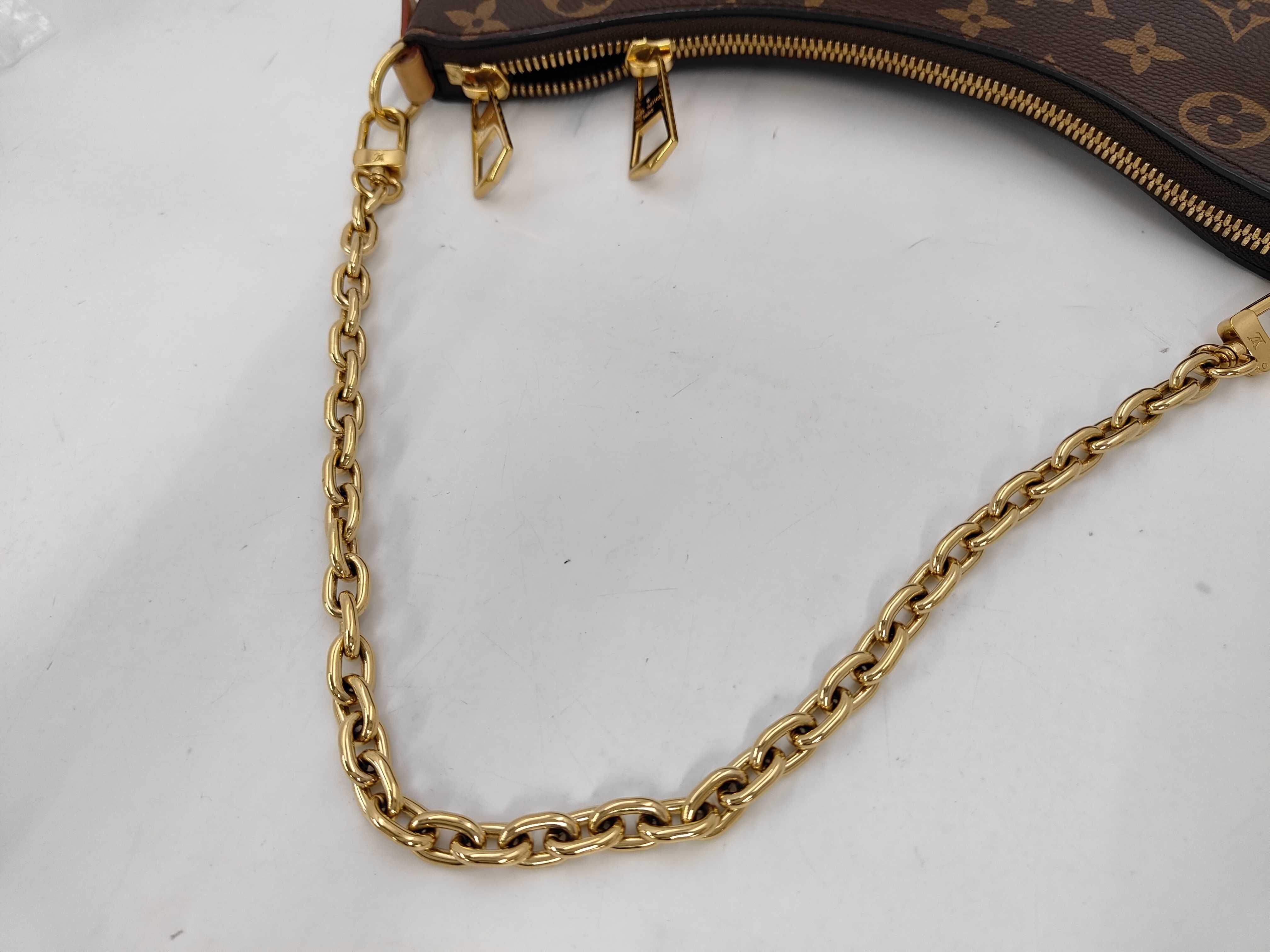 shoulder bag — view 4
