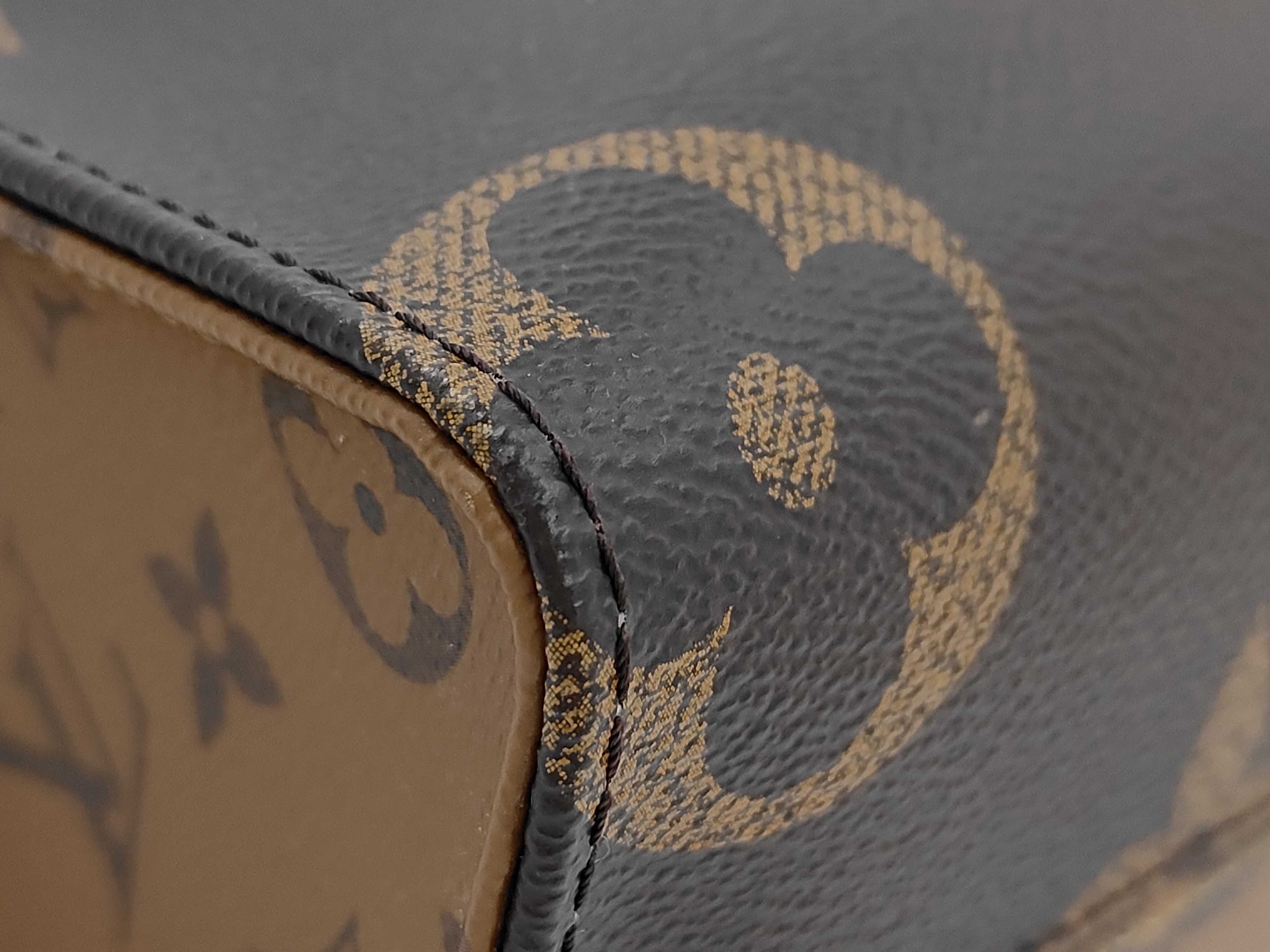 Monogram Giant Reverse M46373 OnTheGo PM Handbag — view 4