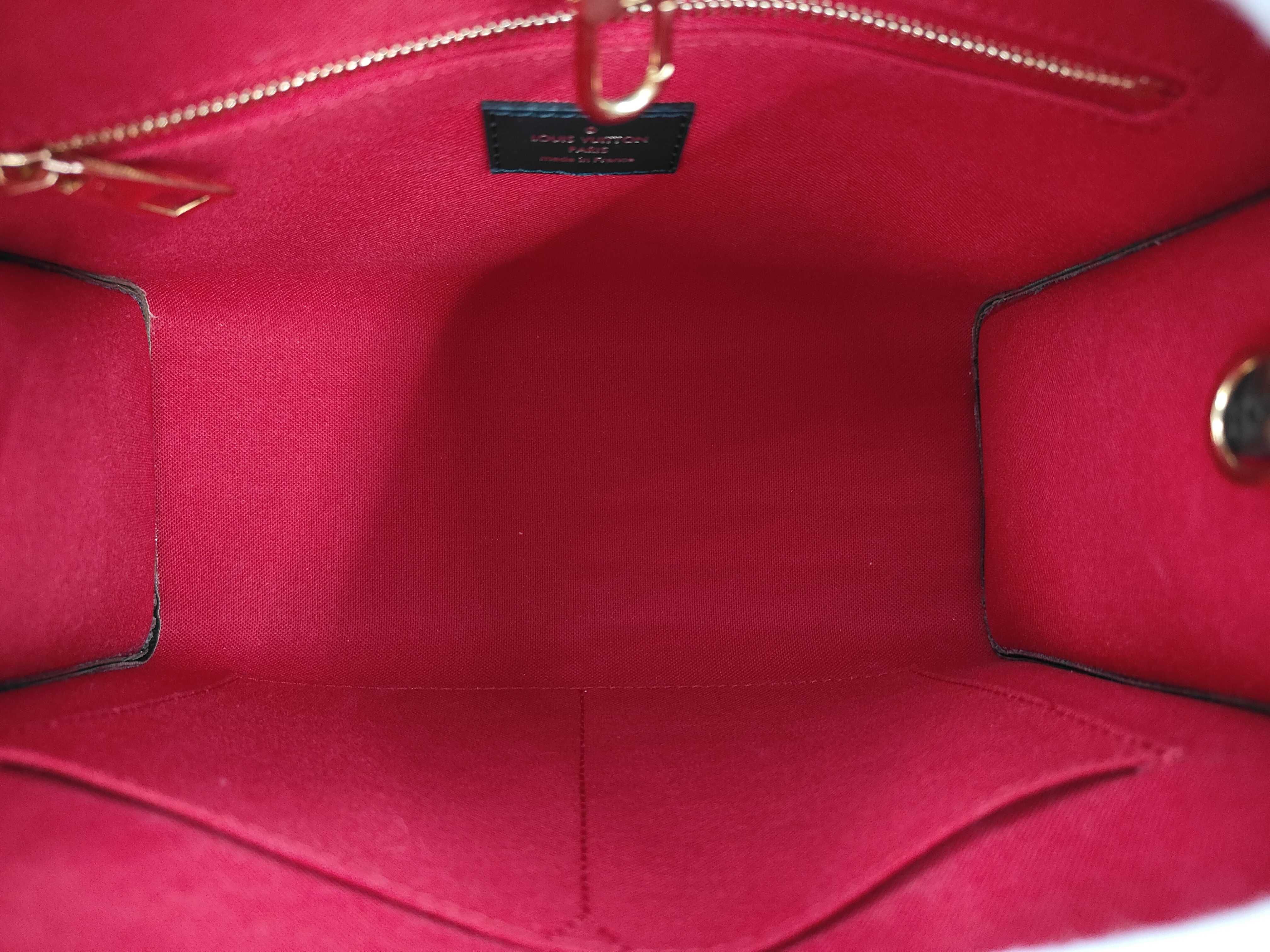 Monogram Giant Reverse M46373 OnTheGo PM Handbag — view 8
